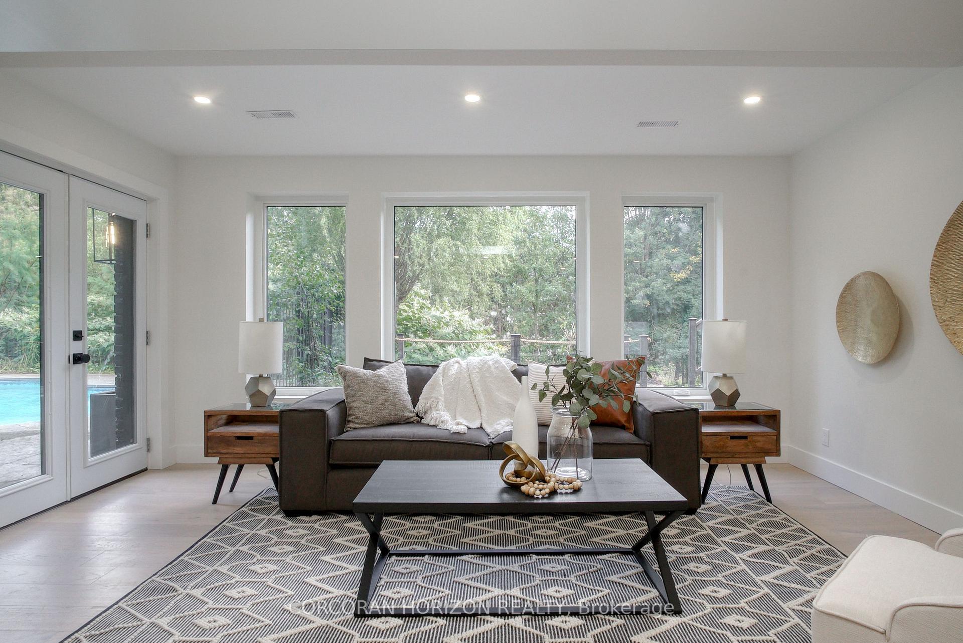 Photo 17 of 104 Grandview Drive, Waterloo — HOMEH