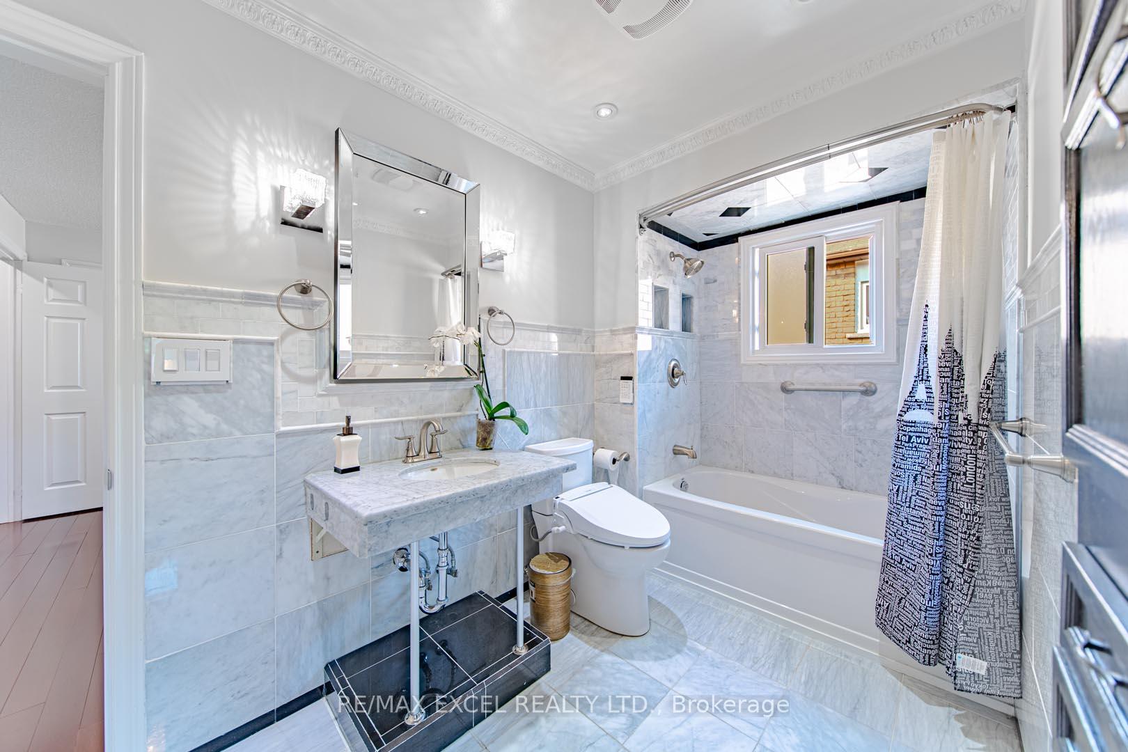 Photo 27 of 391 Manhattan Drive, Markham, Markville — HOMEH