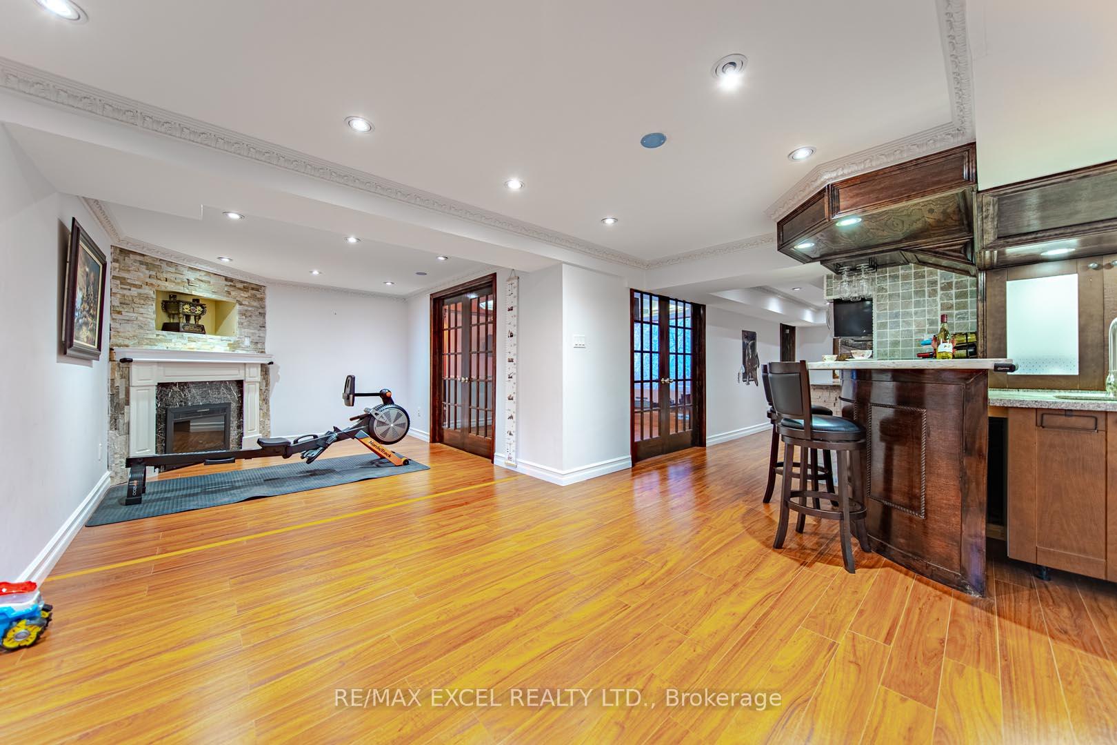Photo 31 of 391 Manhattan Drive, Markham, Markville — HOMEH