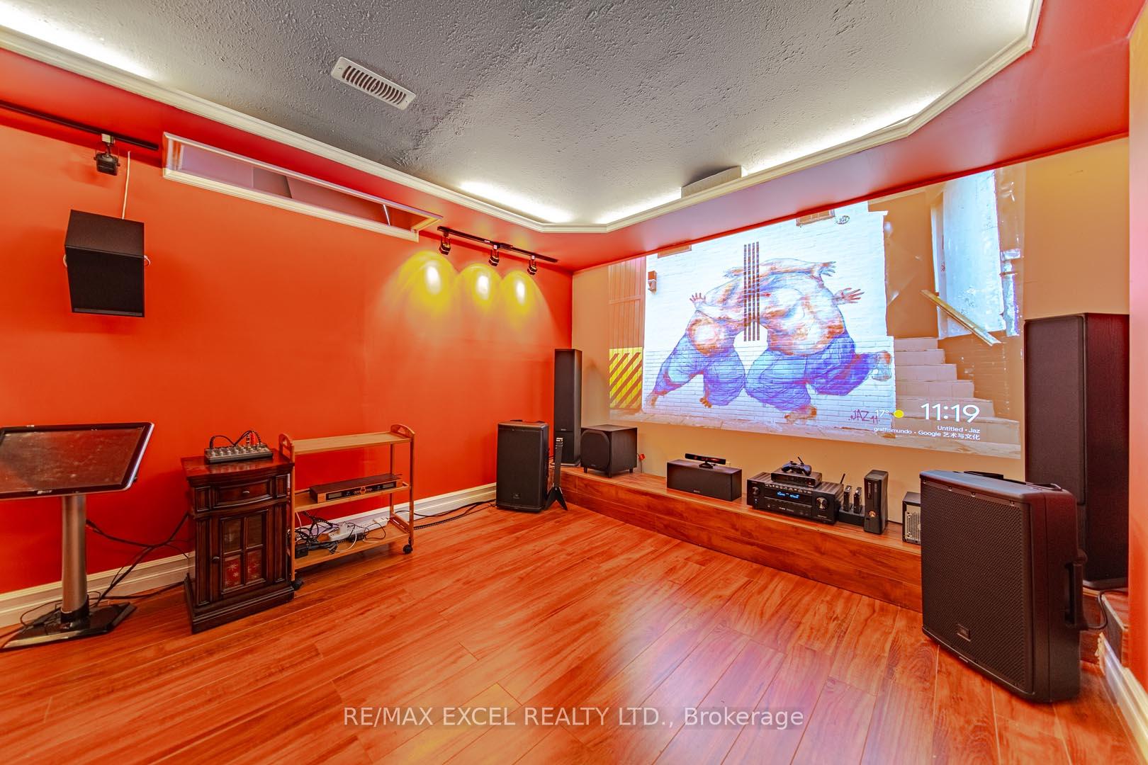Photo 25 of 391 Manhattan Drive, Markham, Markville — HOMEH