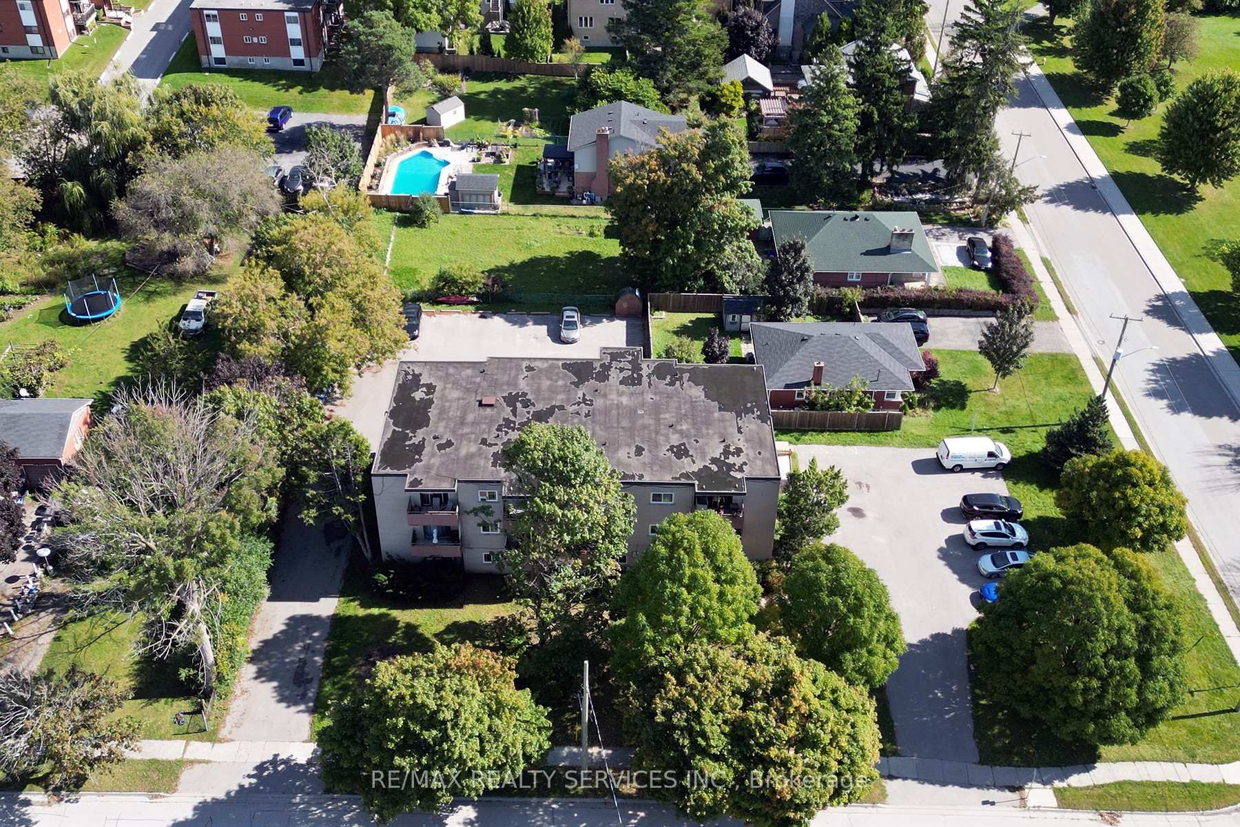 Photo 13 of 102 Front Street E, Whitby, Port Whitby — HOMEH