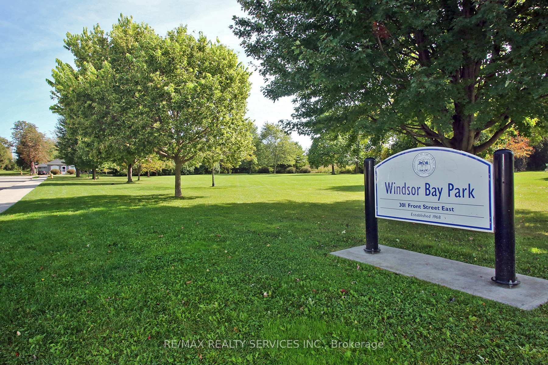 Photo 29 of 102 Front Street E, Whitby, Port Whitby — HOMEH