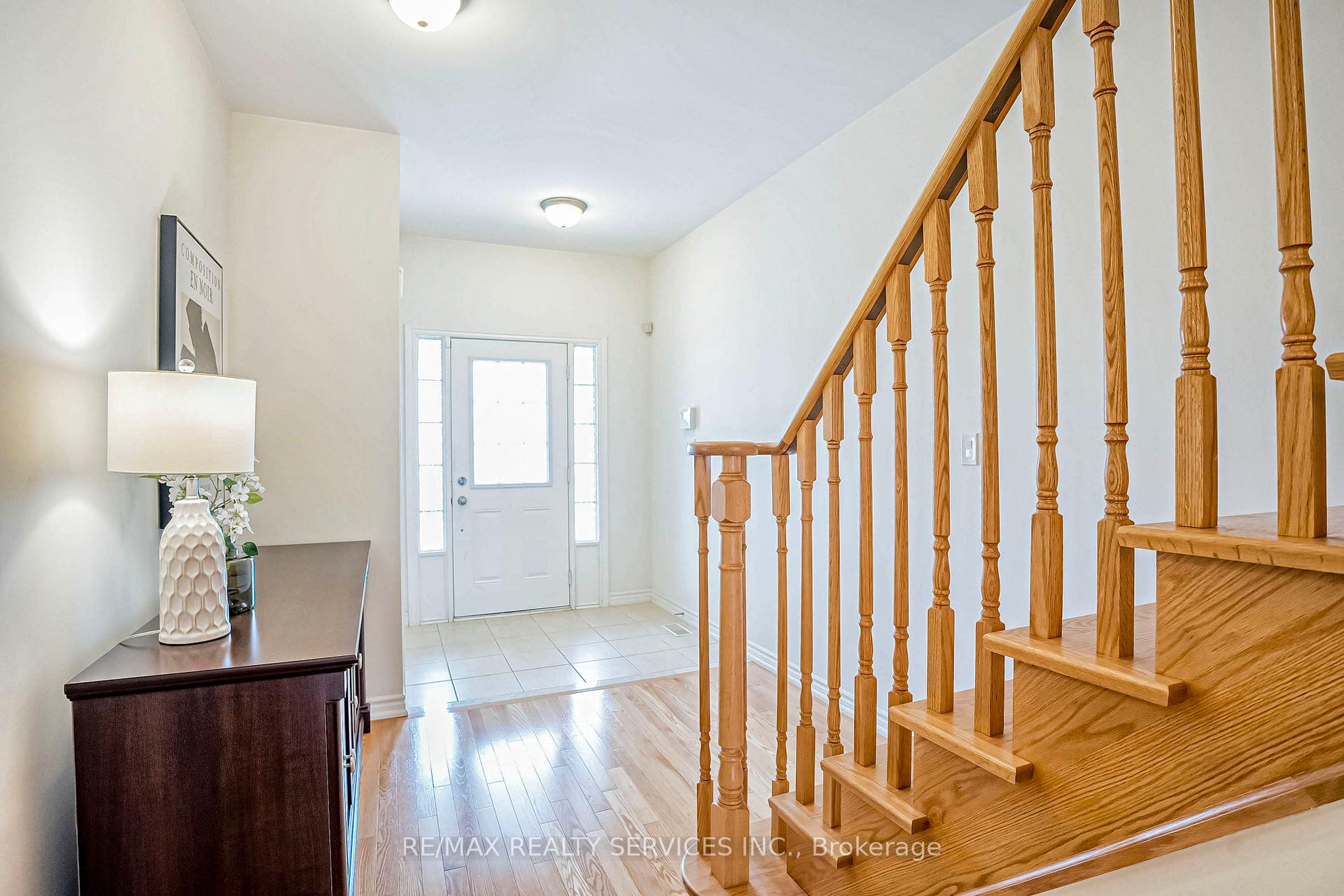 Photo 8 of 69 Agava Street, Brampton, Northwest Brampton — HOMEH