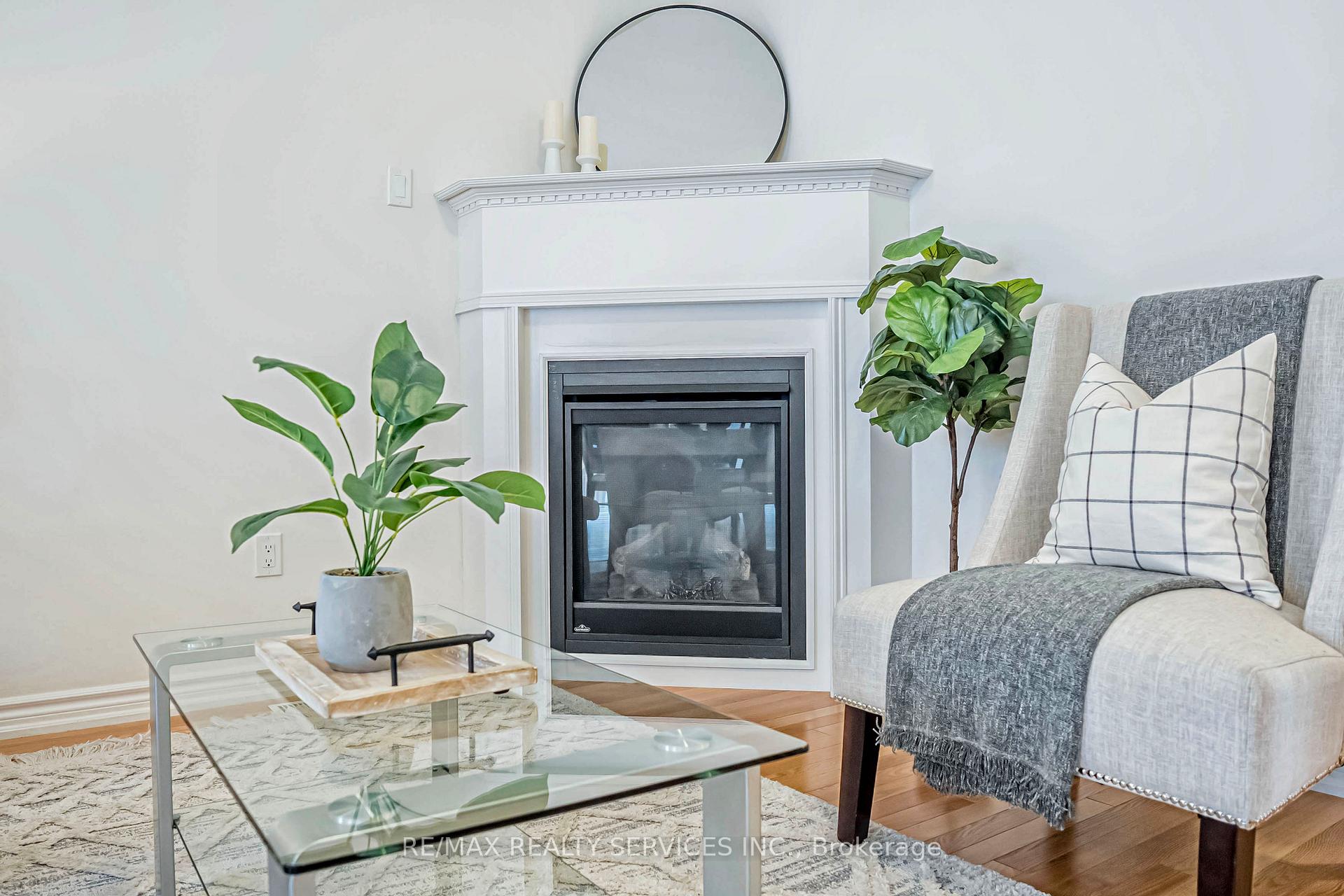 Photo 9 of 69 Agava Street, Brampton, Northwest Brampton — HOMEH