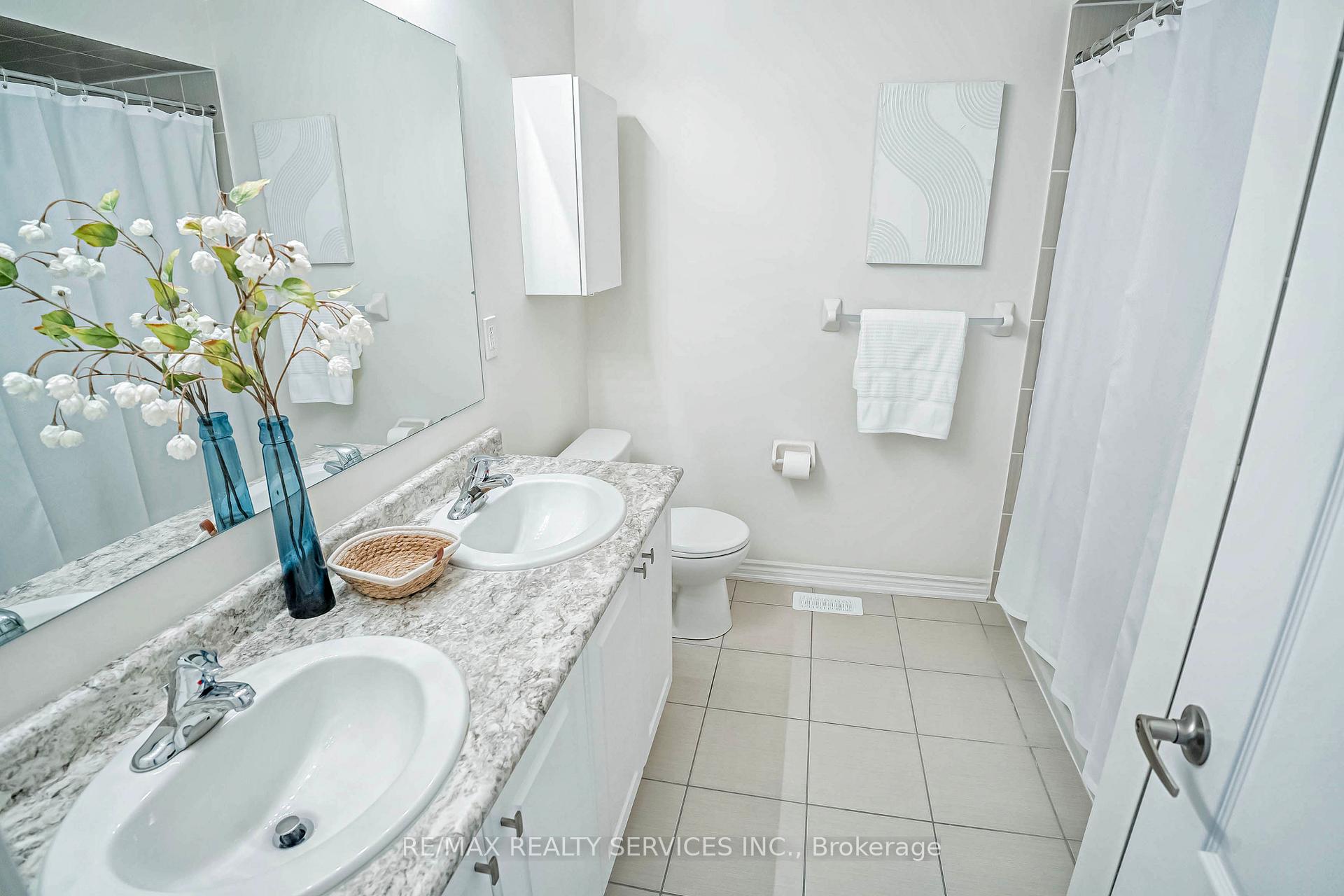 Photo 21 of 69 Agava Street, Brampton, Northwest Brampton — HOMEH