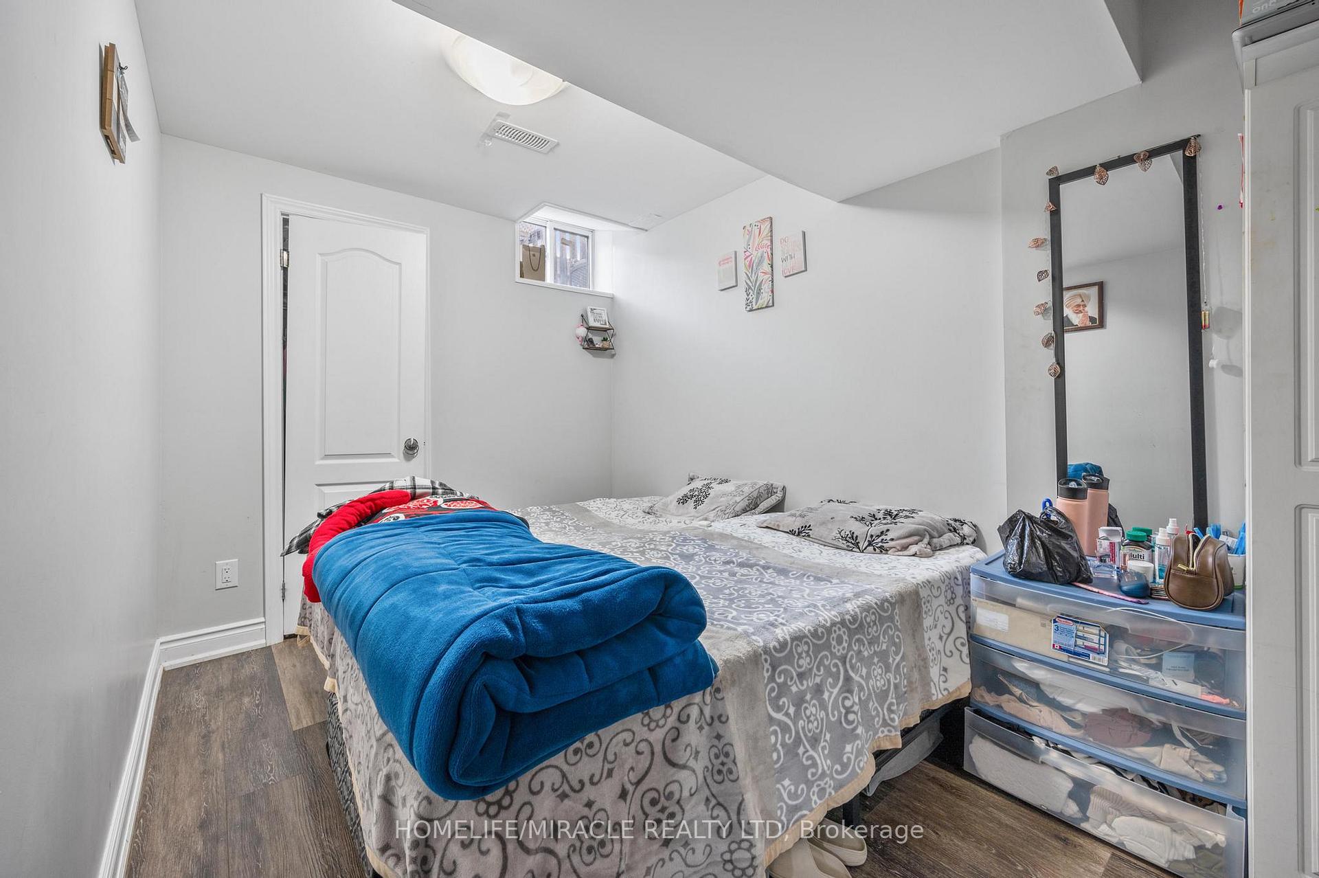 Photo 37 of 44 Wellsprings Drive, Brampton, Madoc — HOMEH