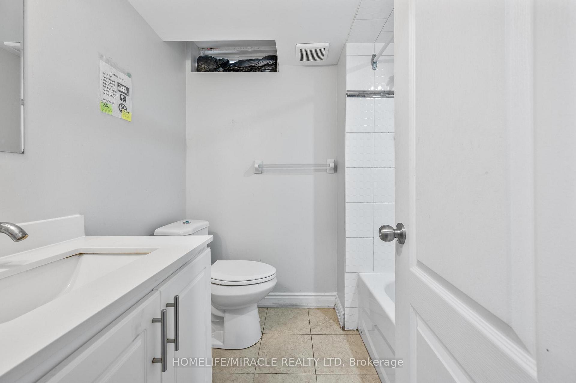 Photo 34 of 44 Wellsprings Drive, Brampton, Madoc — HOMEH
