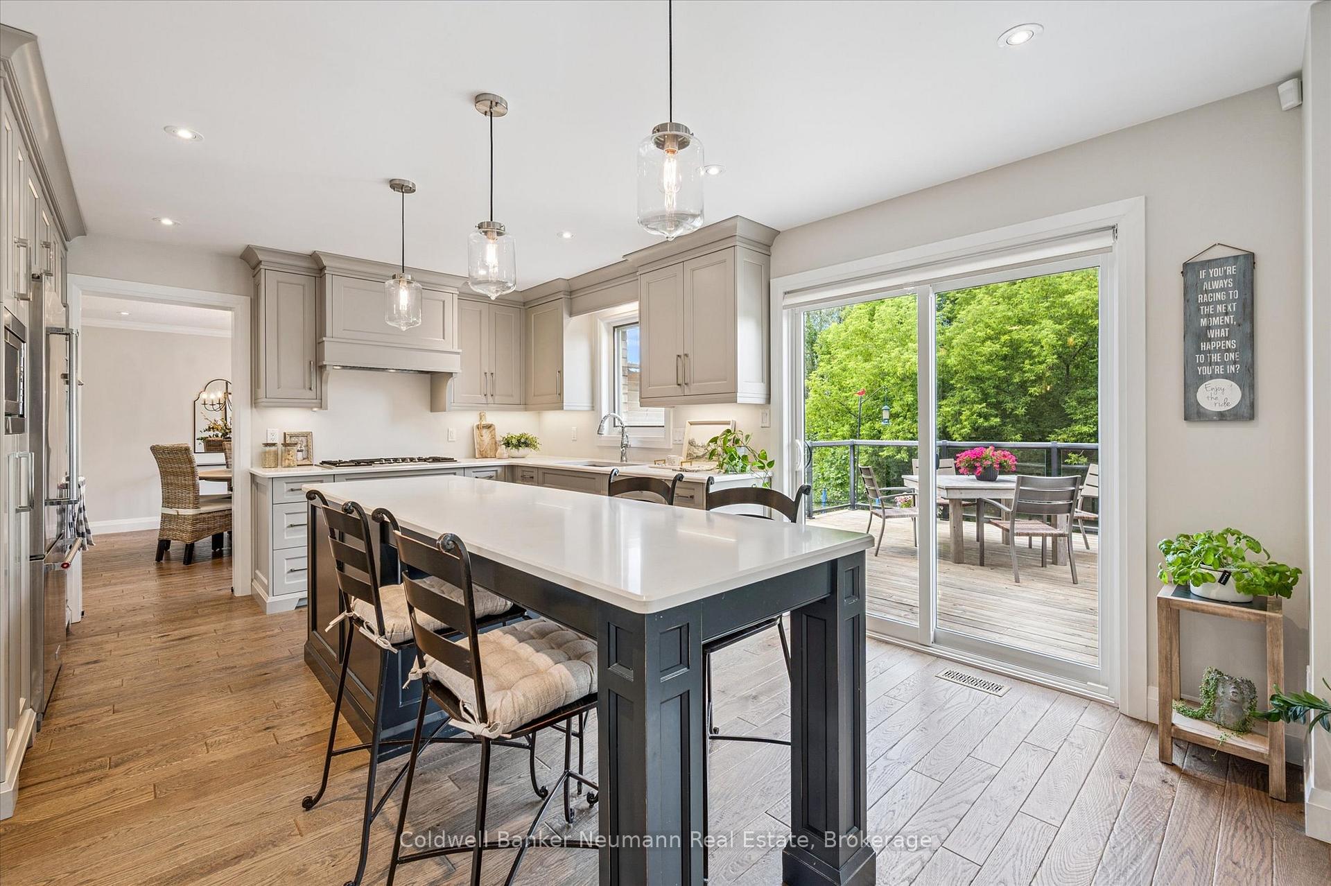 Photo 9 of 14 Bathgate Drive, Guelph, Kortright East — HOMEH