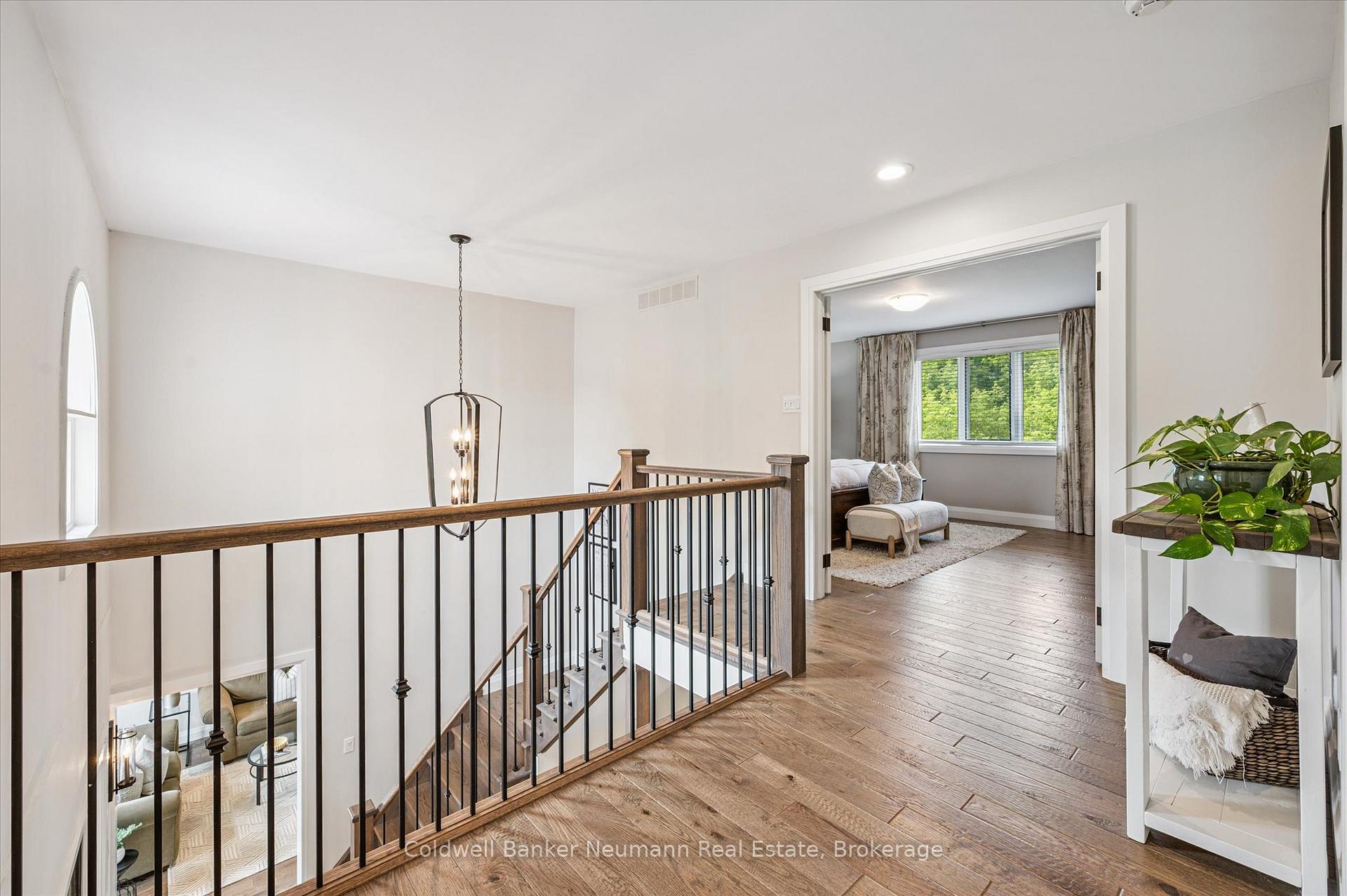 Photo 20 of 14 Bathgate Drive, Guelph, Kortright East — HOMEH