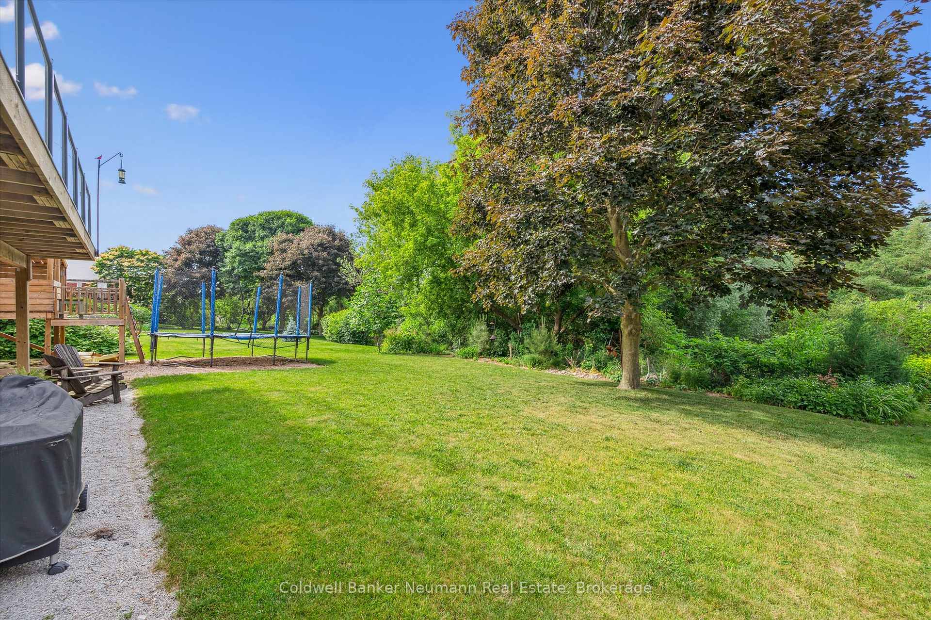 Photo 34 of 14 Bathgate Drive, Guelph, Kortright East — HOMEH