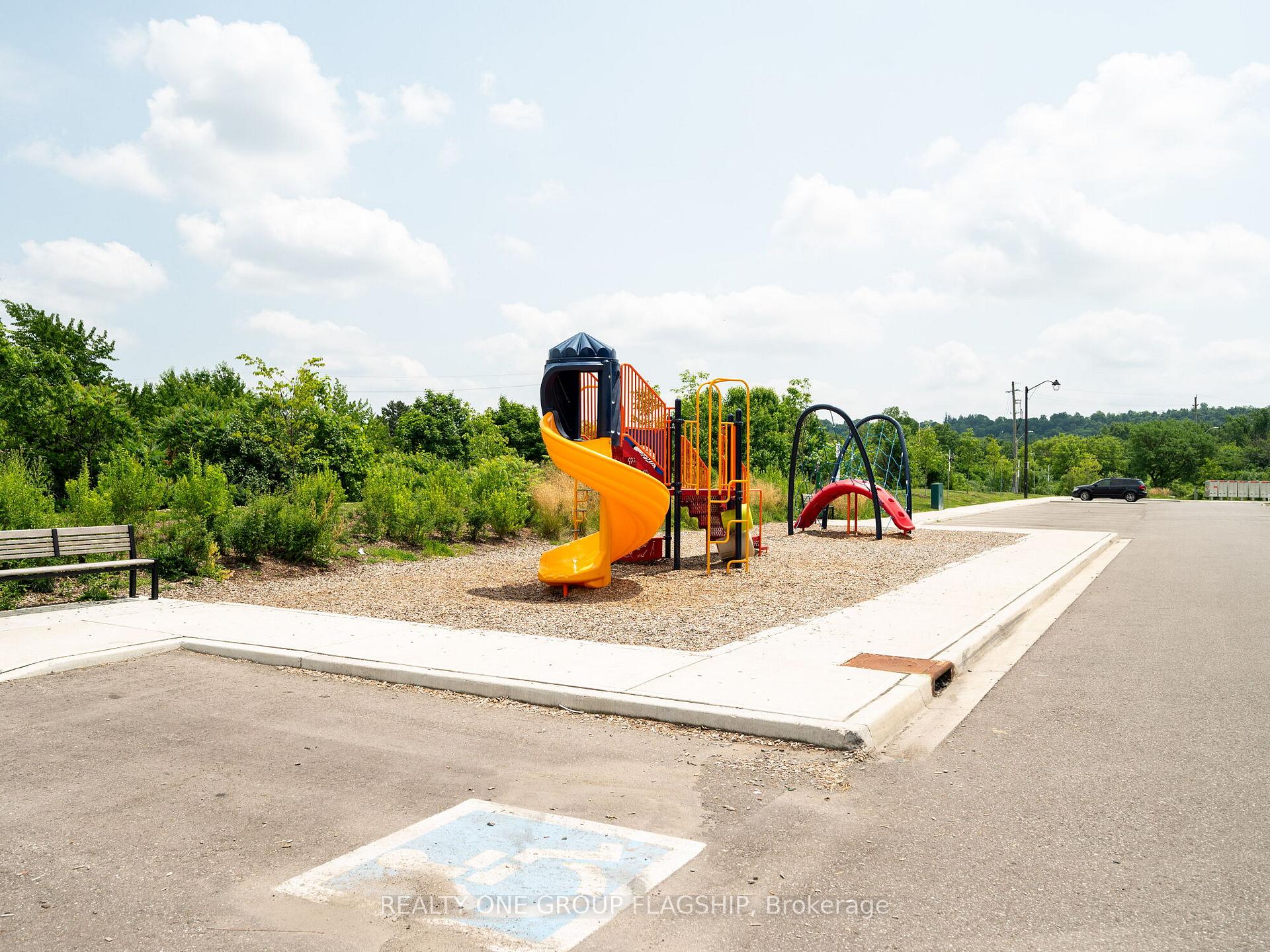 Photo 28 of 5 Rapids Lane, Hamilton, Vincent — HOMEH