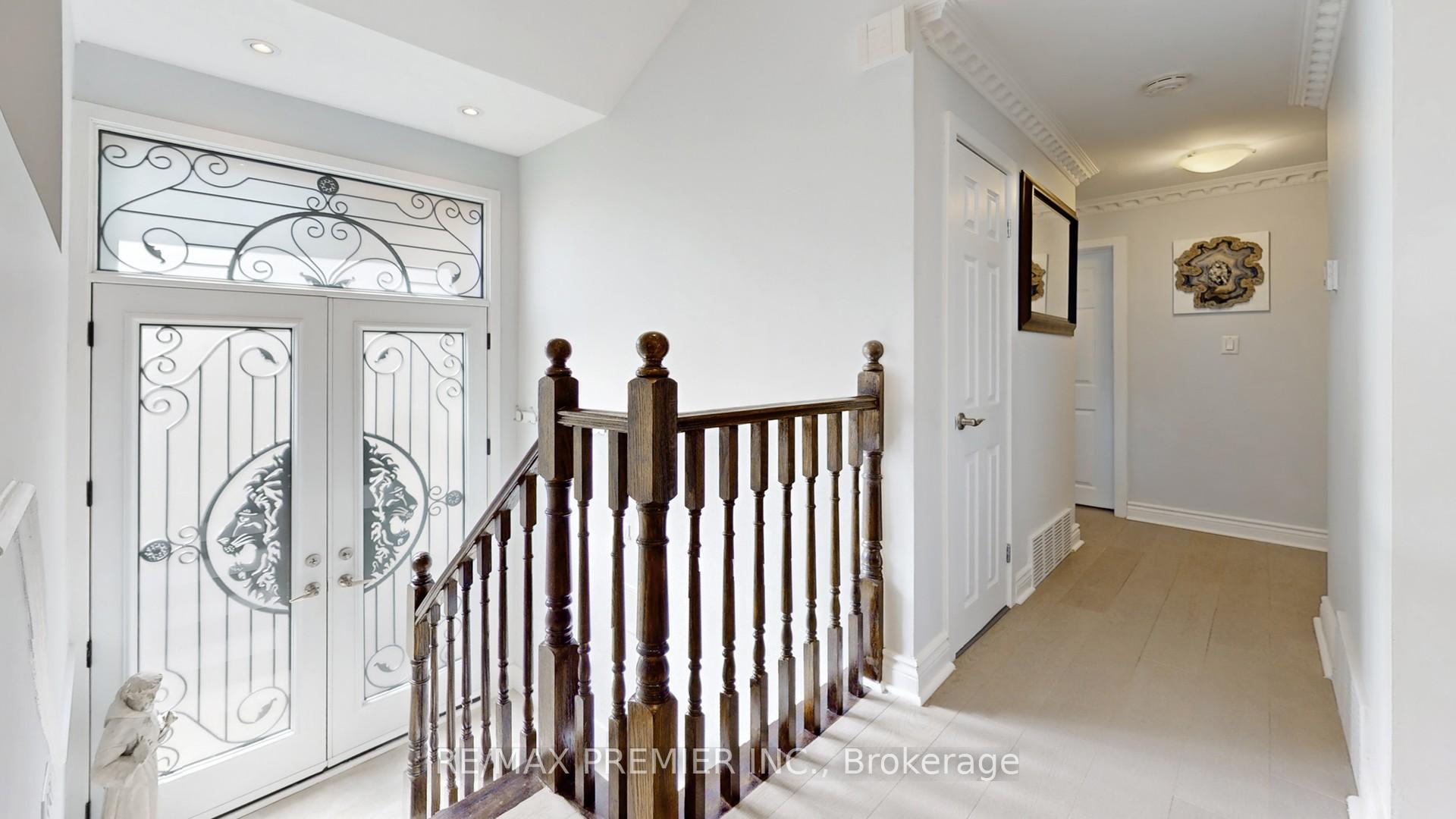 Photo 5 of 64 Alhart Drive, Etobicoke, Thistletown-Beaumonde Heights — HOMEH