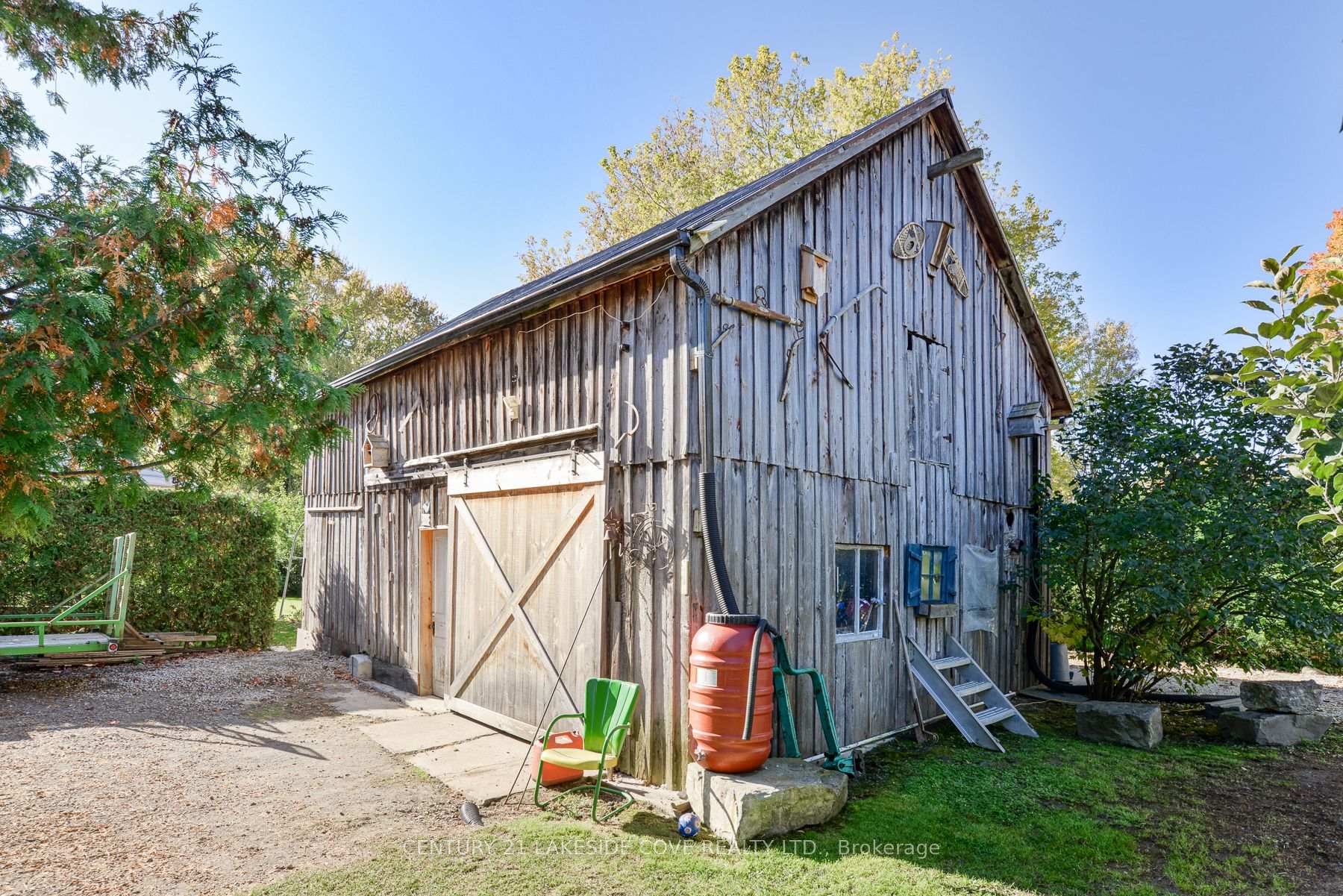 Photo 15 of 2193 Concession 4 Road, Ramara, Brechin — HOMEH