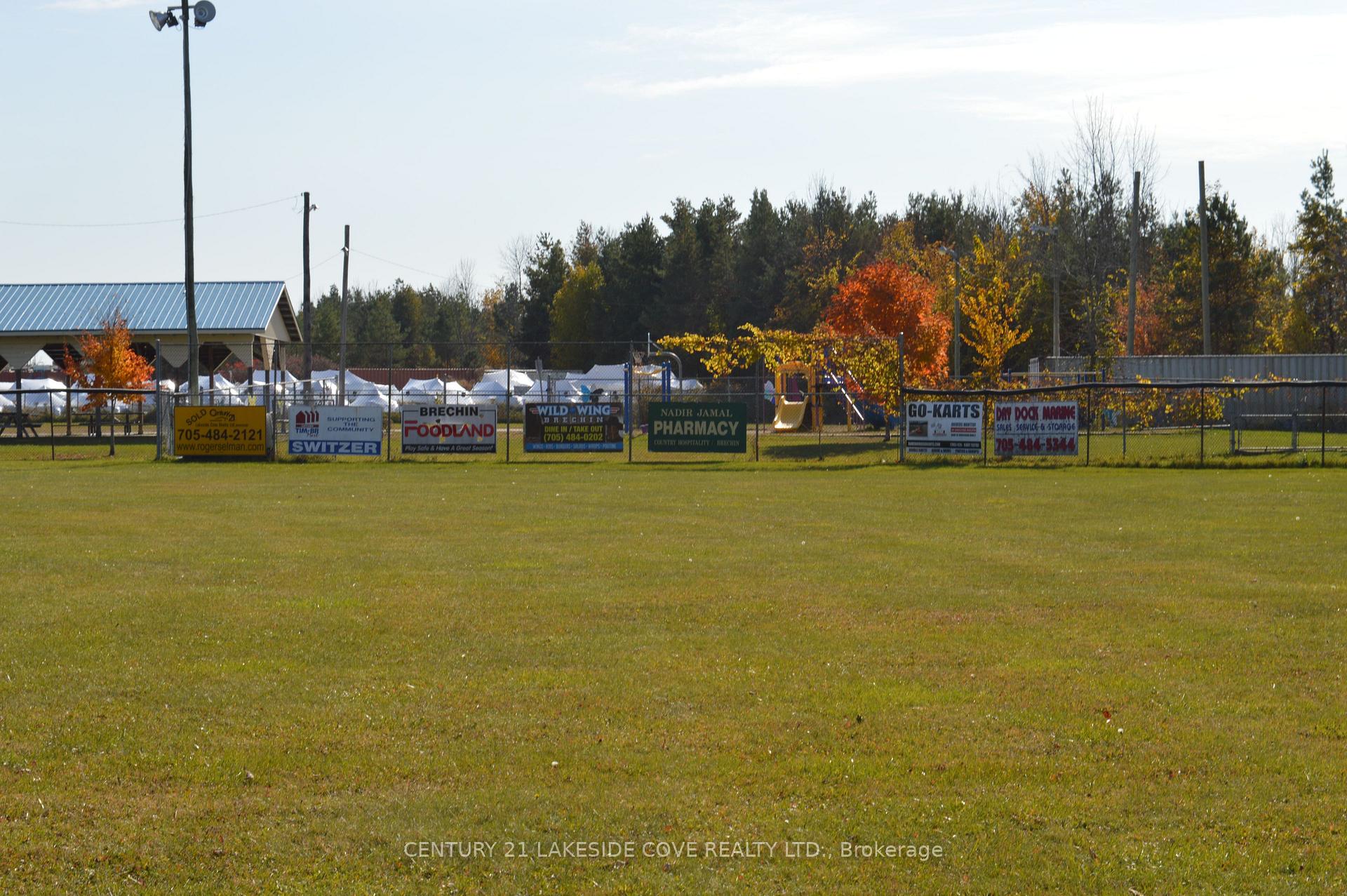 Photo 14 of 2193 Concession 4 Road, Ramara, Brechin — HOMEH