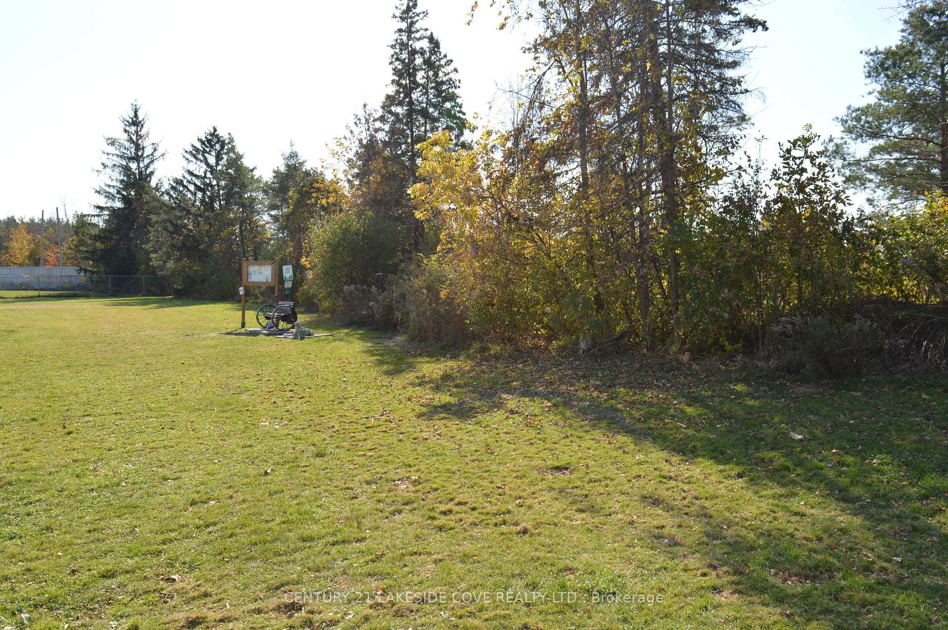 Photo 19 of 2193 Concession 4 Road, Ramara, Brechin — HOMEH