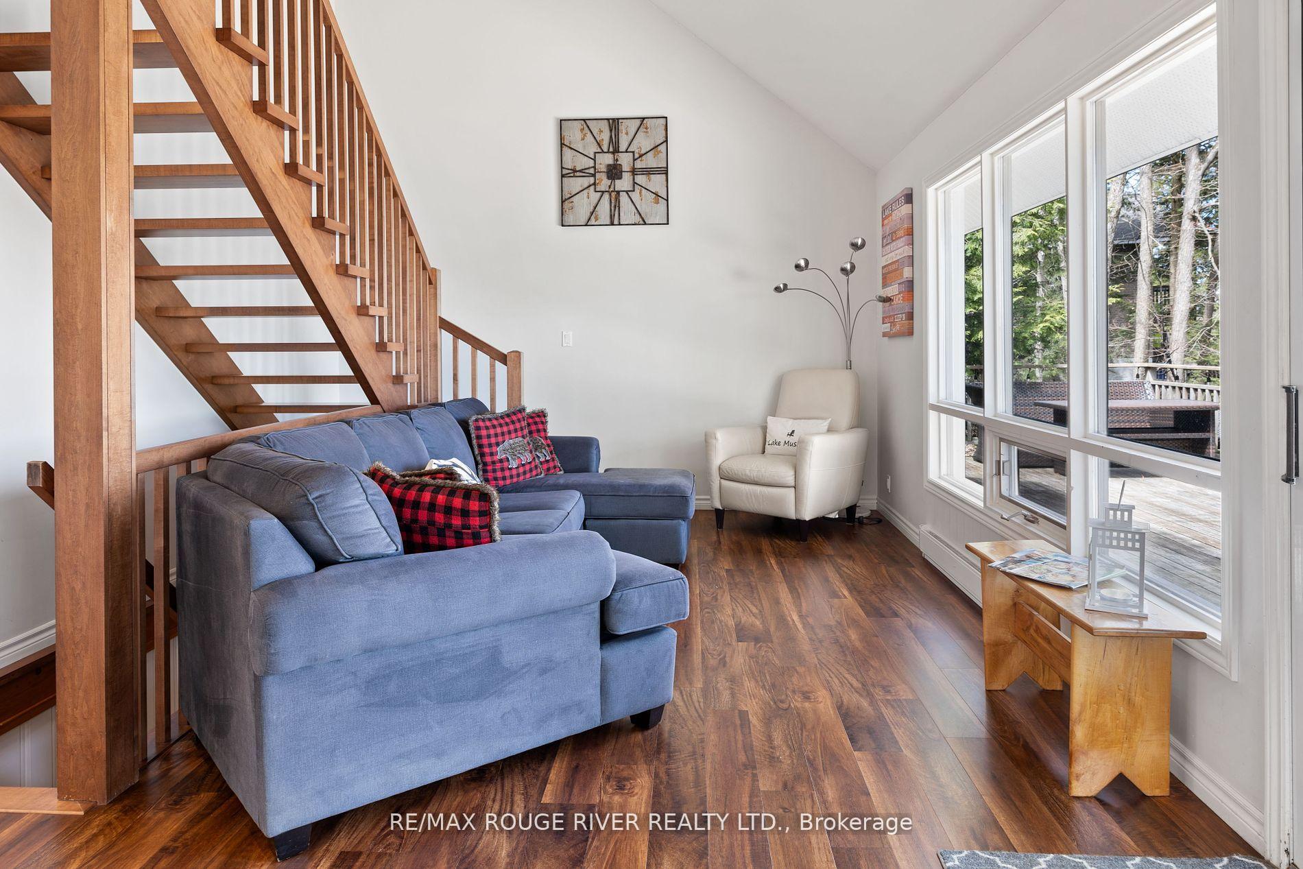 Photo 10 of 1111 Whitehead Farm Road, Gravenhurst, Muskoka (S) — HOMEH