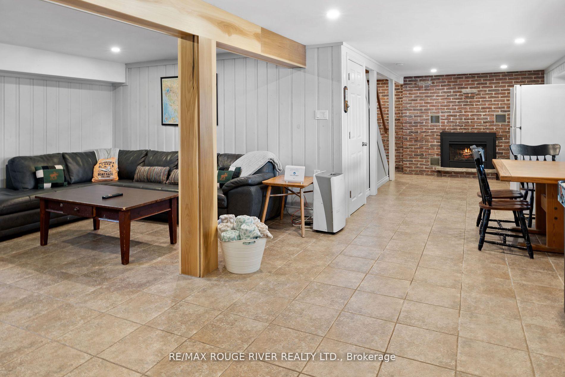 Photo 21 of 1111 Whitehead Farm Road, Gravenhurst, Muskoka (S) — HOMEH