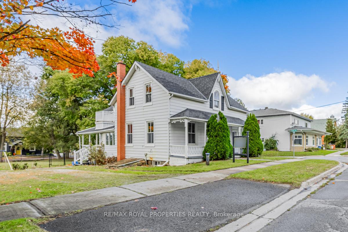 Front of 5032 Old Brock Road