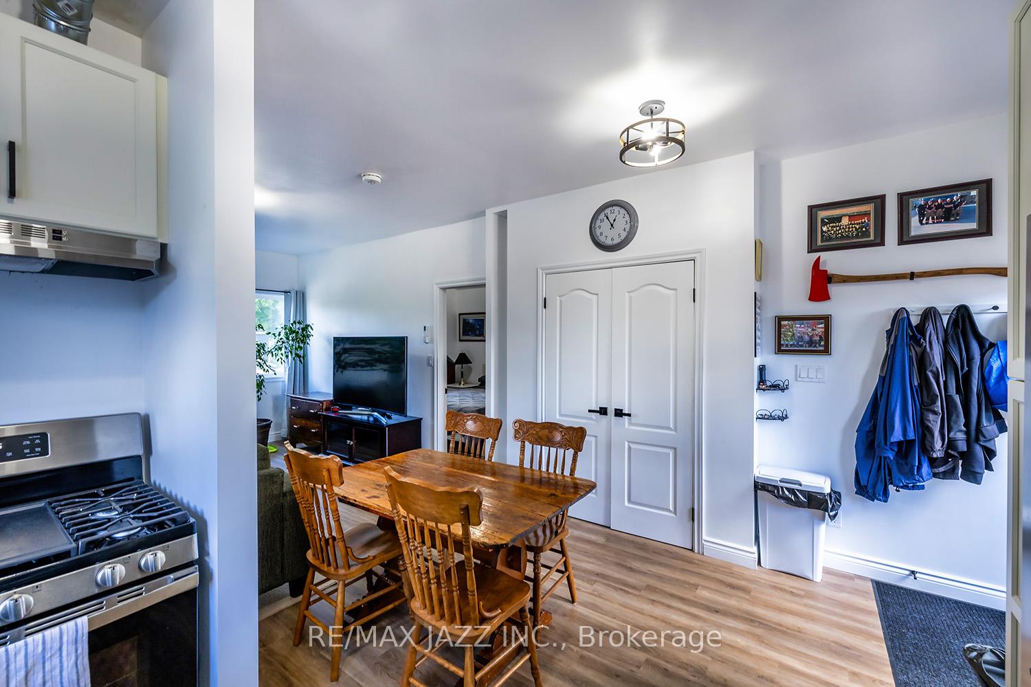 Photo 20 of 264 Mary Street, Scugog, Port Perry — HOMEH