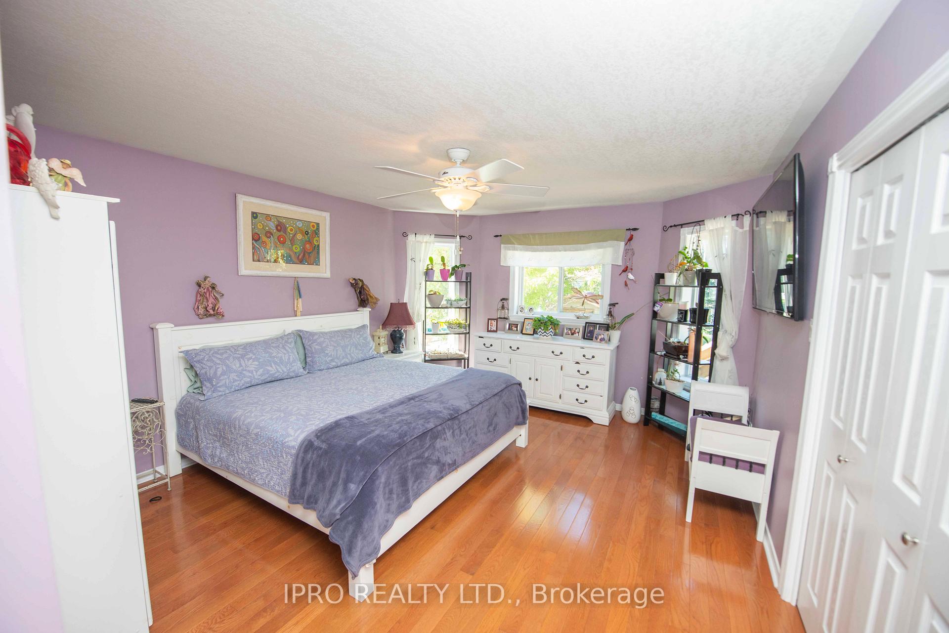 Photo 8 of 128 Smallman Drive, Wasaga Beach — HOMEH