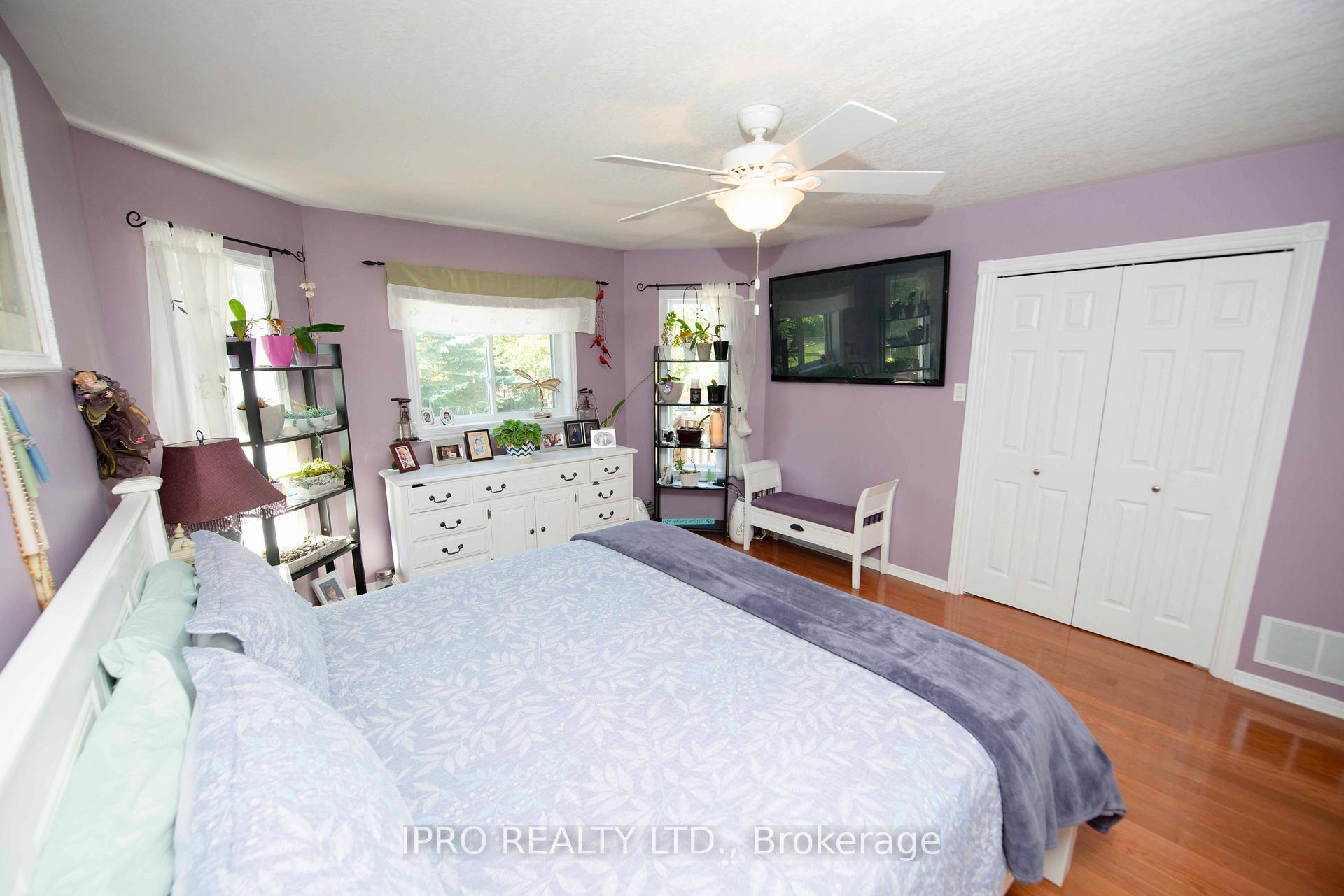 Photo 7 of 128 Smallman Drive, Wasaga Beach — HOMEH