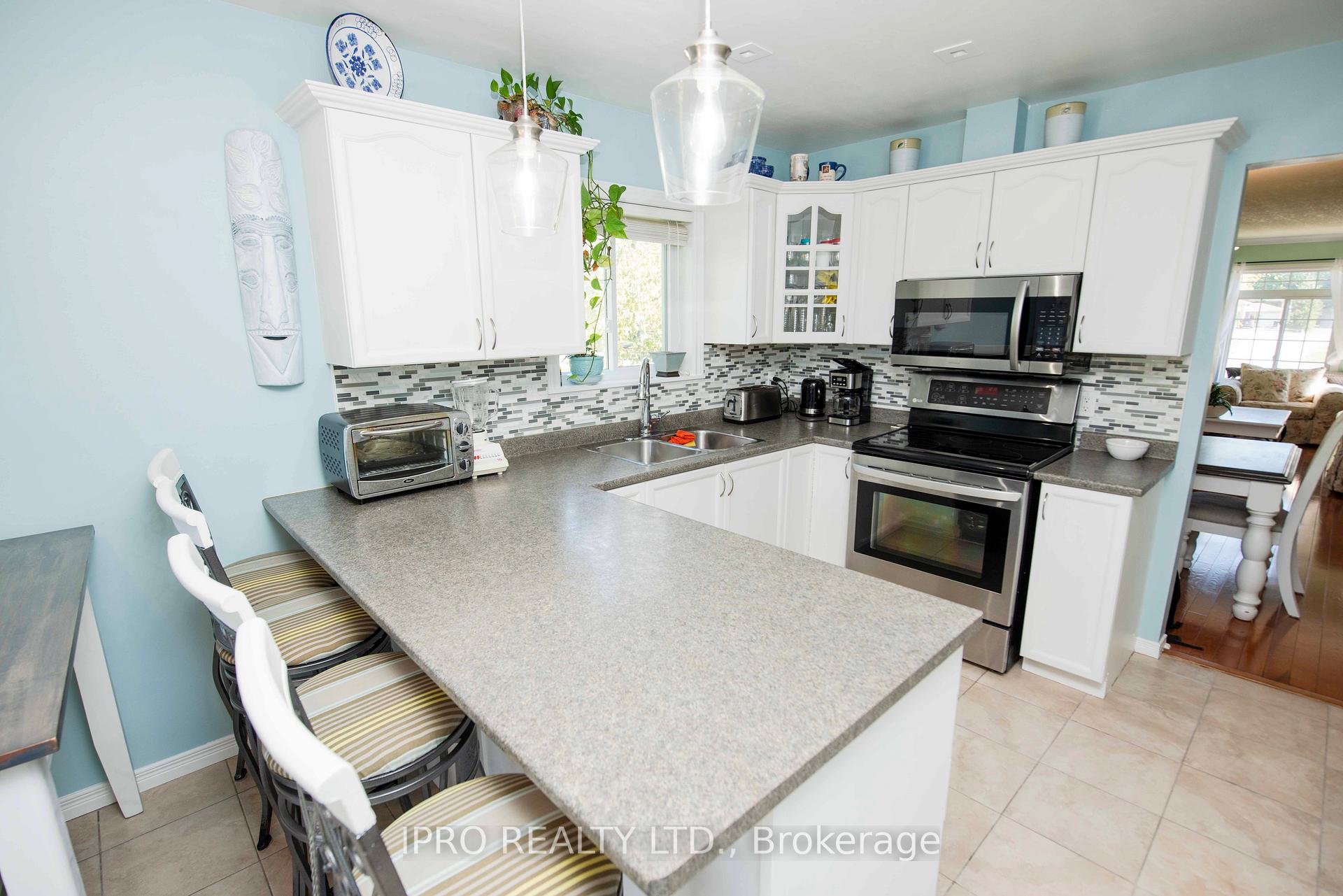 Photo 29 of 128 Smallman Drive, Wasaga Beach — HOMEH