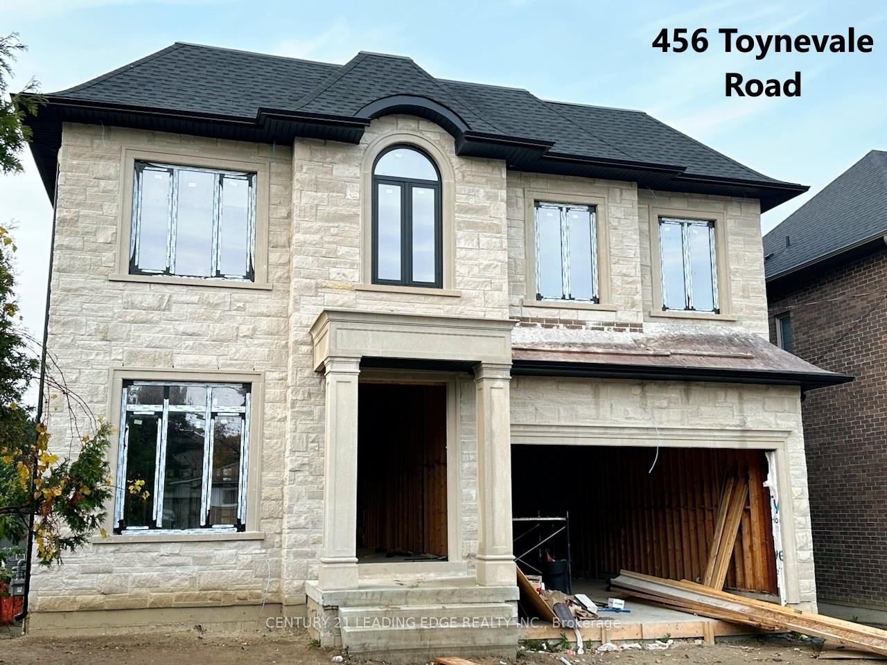 Front of 456 Toynevale Road