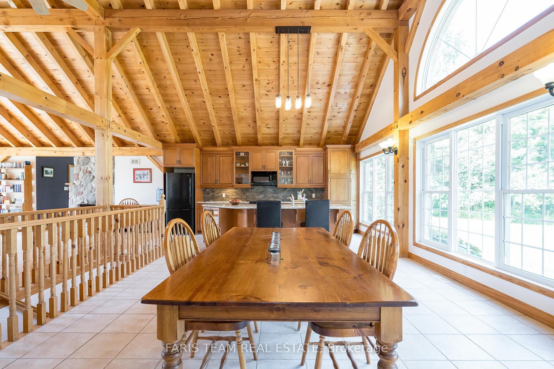 Photo 15 of 2140 Old Second Road S, Springwater, Midhurst — HOMEH