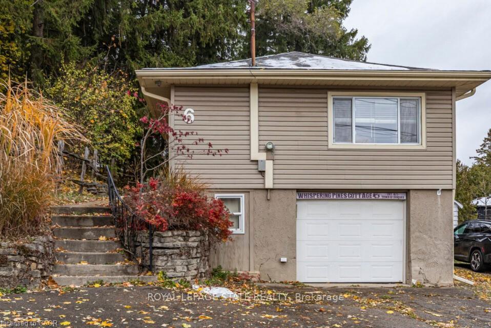 Photo 1 of 6 Begue Street, Hamilton, Dundas — HOMEH