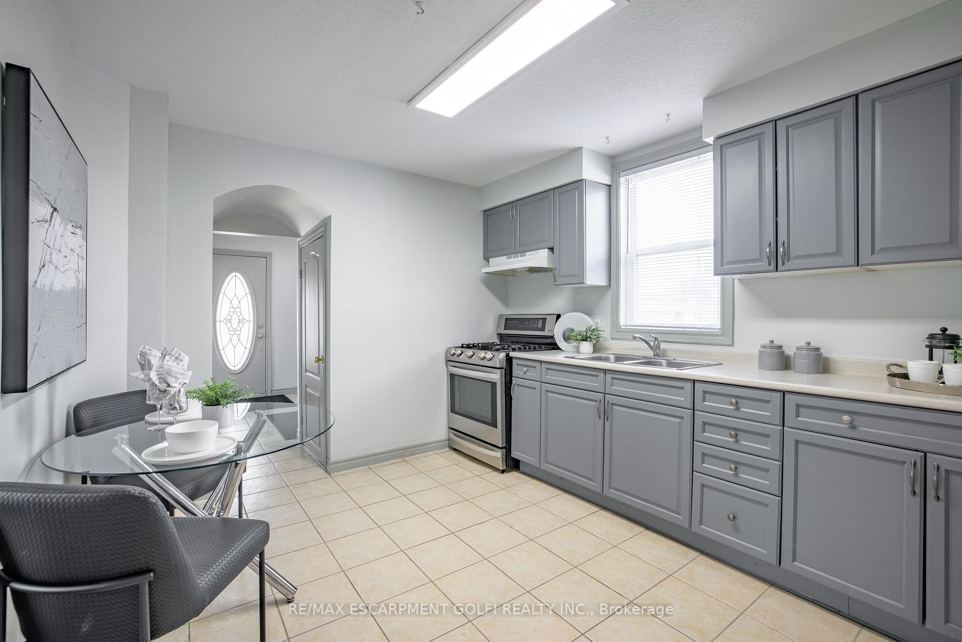 Photo 40 of 248 Fruitland Road, Hamilton, Stoney Creek — HOMEH