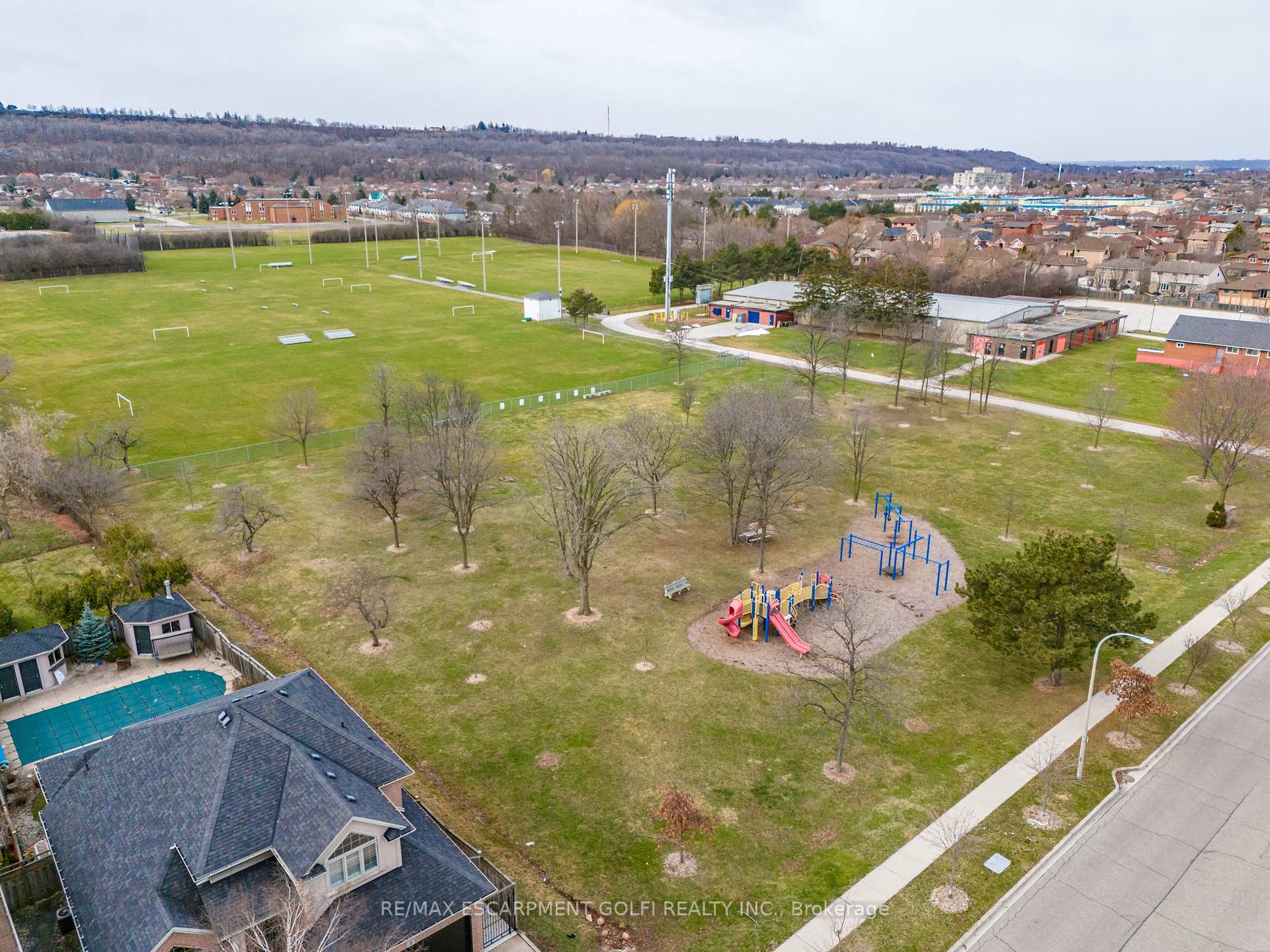 Photo 37 of 248 Fruitland Road, Hamilton, Stoney Creek — HOMEH