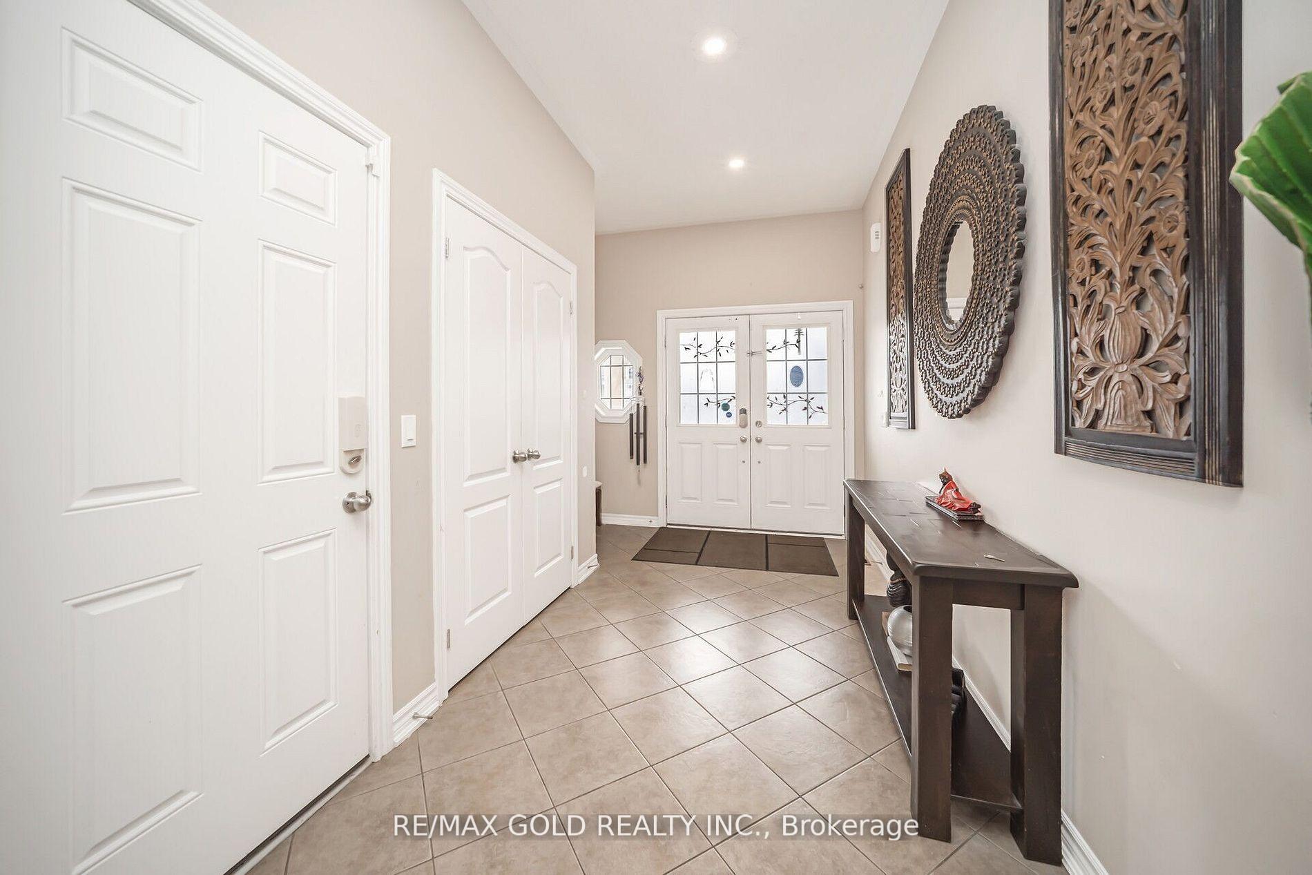 Photo 6 of 30 Benadir Avenue N, Caledon, Rural Caledon — HOMEH