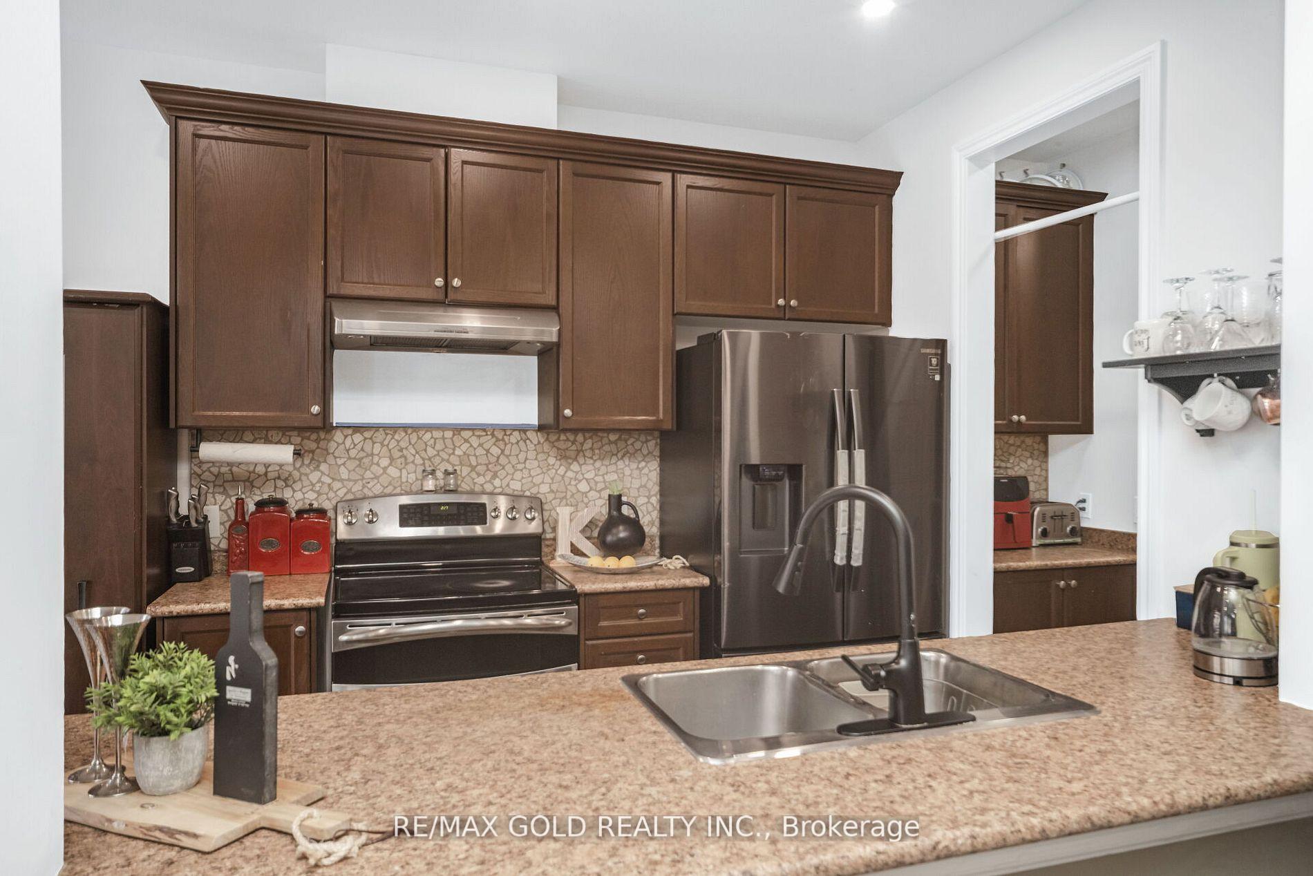 Photo 14 of 30 Benadir Avenue N, Caledon, Rural Caledon — HOMEH