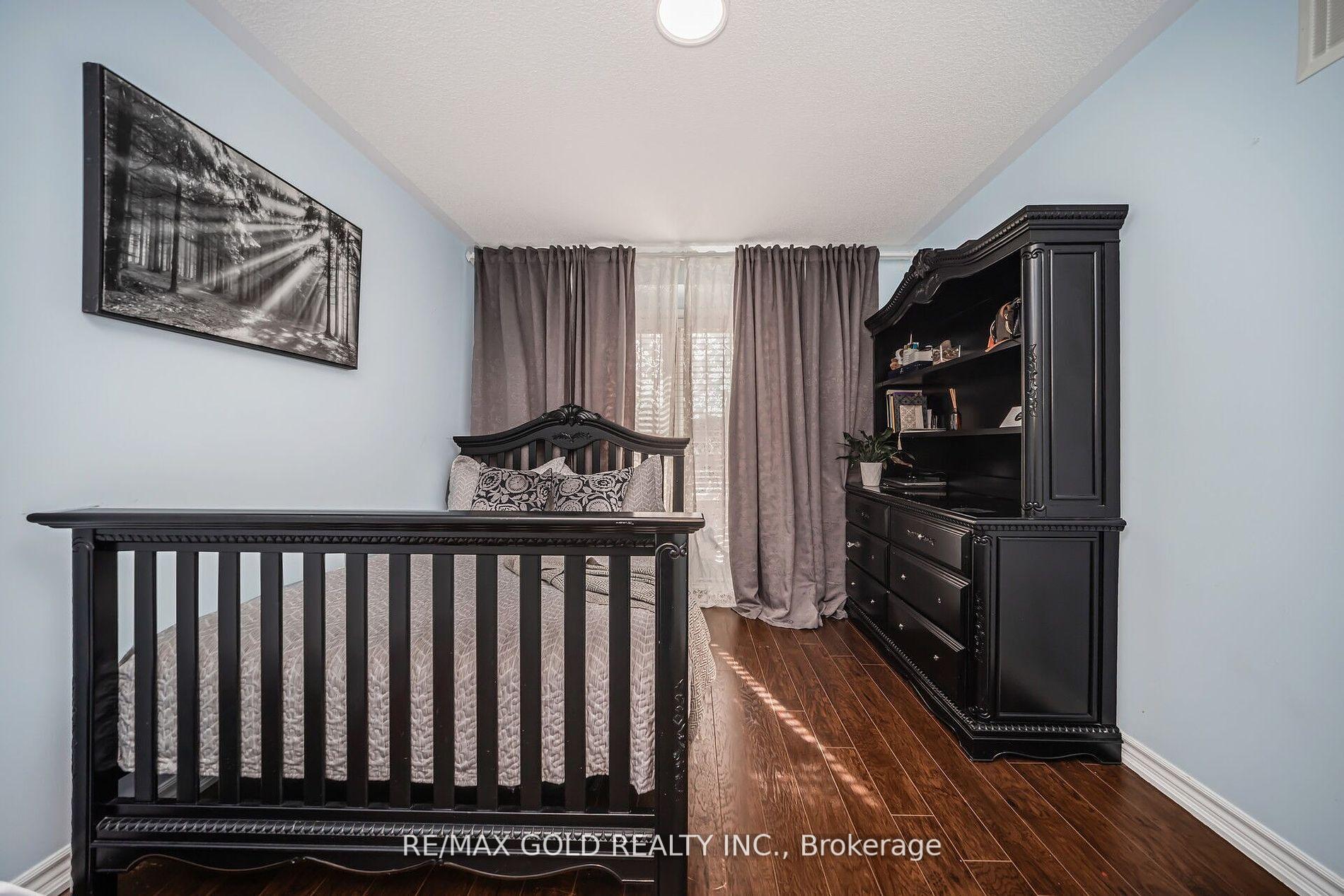 Photo 24 of 30 Benadir Avenue N, Caledon, Rural Caledon — HOMEH