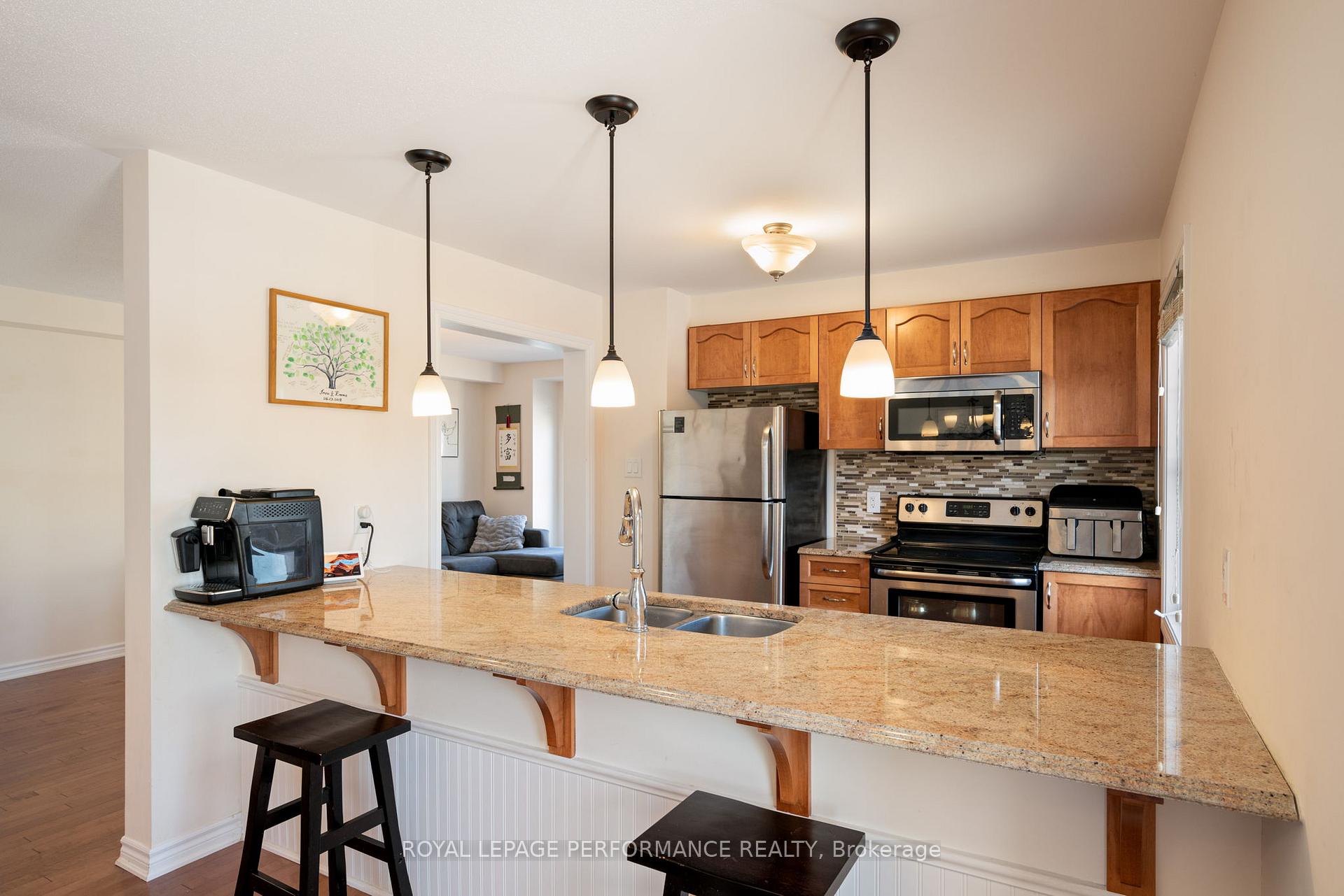 Photo 14 of 421 White Arctic Avenue, Ottawa, Barrhaven - Half Moon Bay — HOMEH