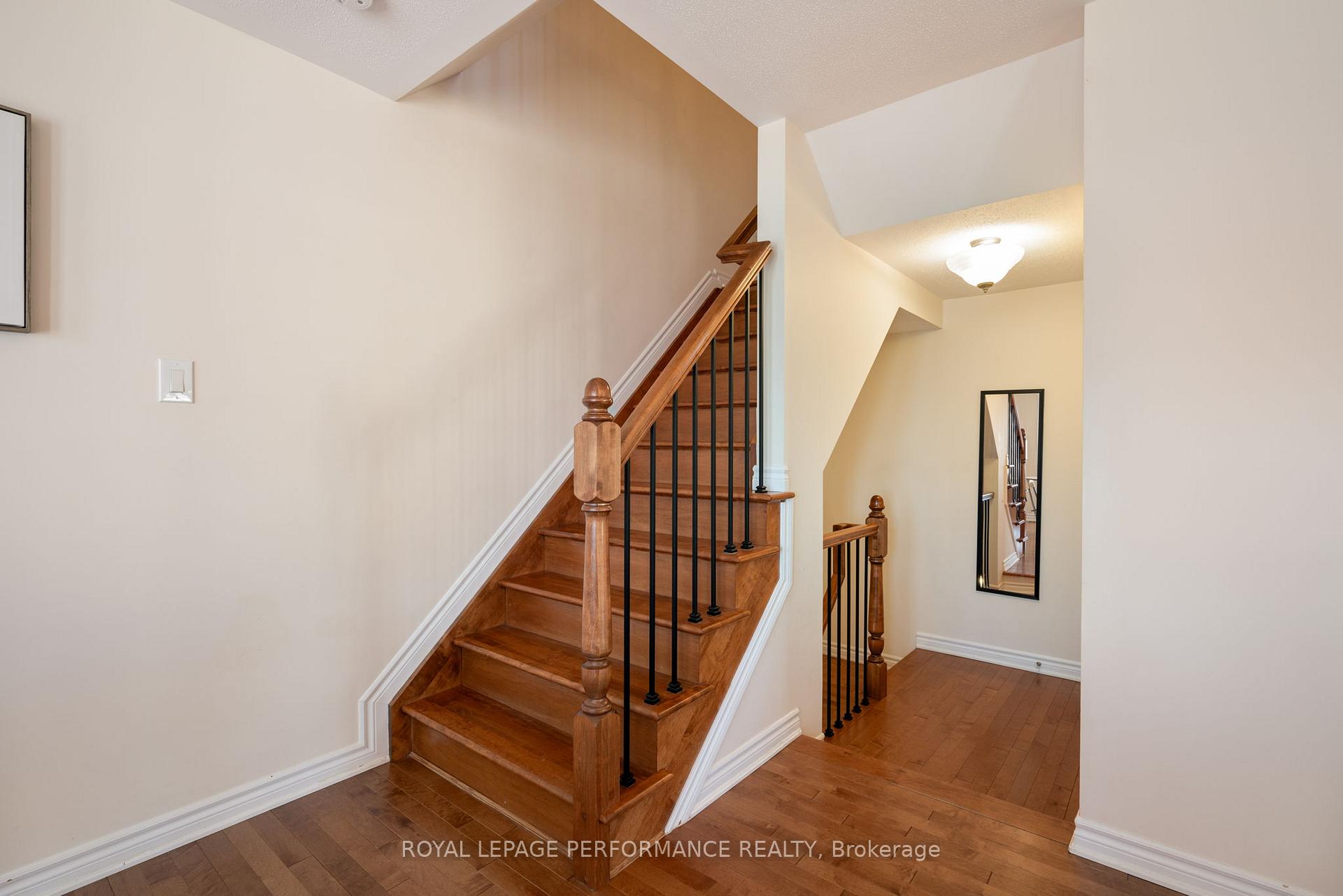 Photo 23 of 421 White Arctic Avenue, Ottawa, Barrhaven - Half Moon Bay — HOMEH