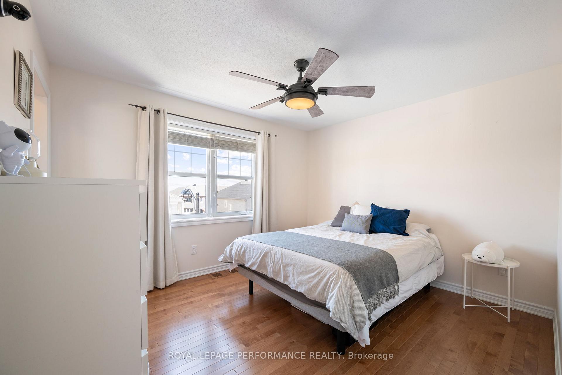 Photo 25 of 421 White Arctic Avenue, Ottawa, Barrhaven - Half Moon Bay — HOMEH