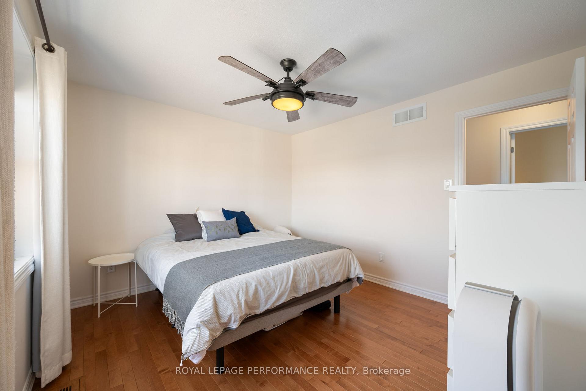 Photo 30 of 421 White Arctic Avenue, Ottawa, Barrhaven - Half Moon Bay — HOMEH