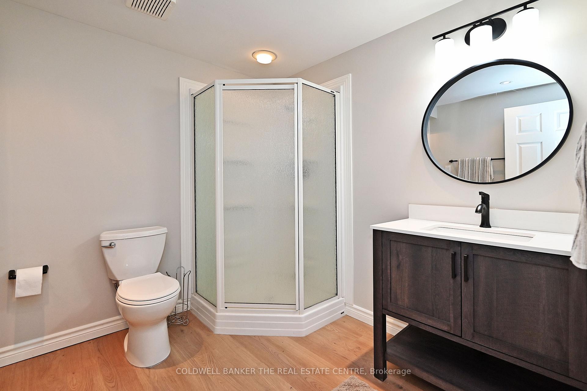 Photo 17 of 92 Carlyle Crescent, Aurora, Aurora Highlands — HOMEH