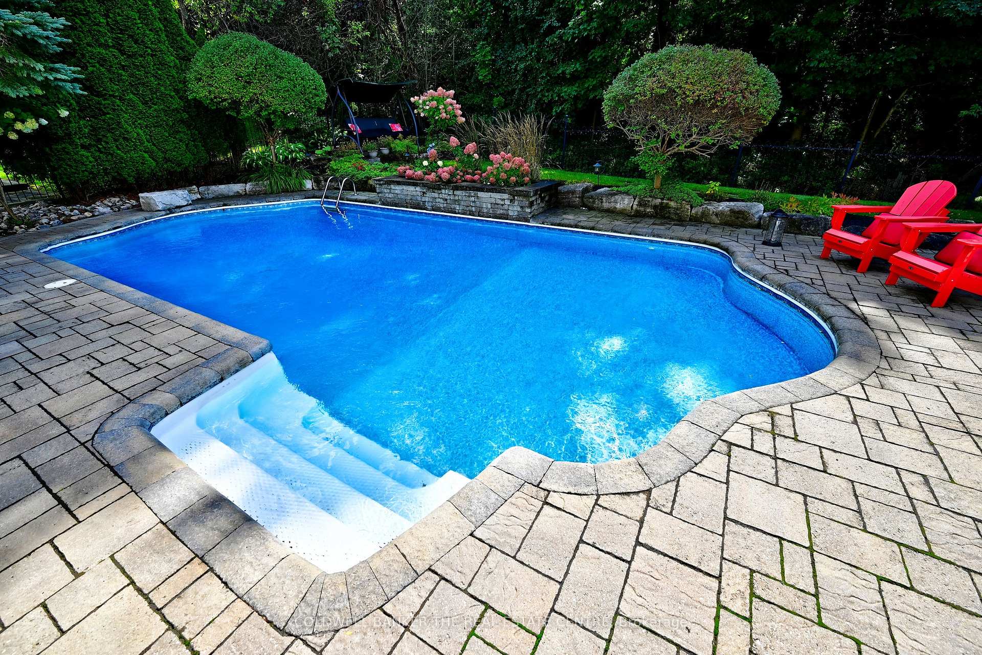 Photo 35 of 92 Carlyle Crescent, Aurora, Aurora Highlands — HOMEH
