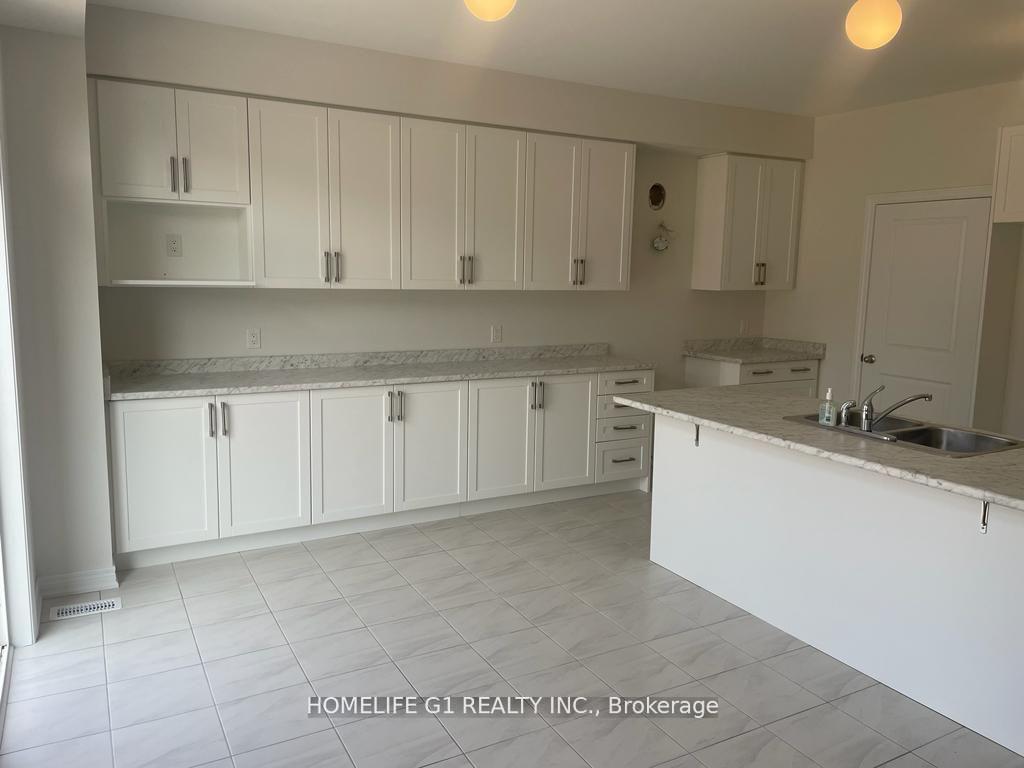 Photo 2 of 416 Black Cherry Crescent, Shelburne — HOMEH