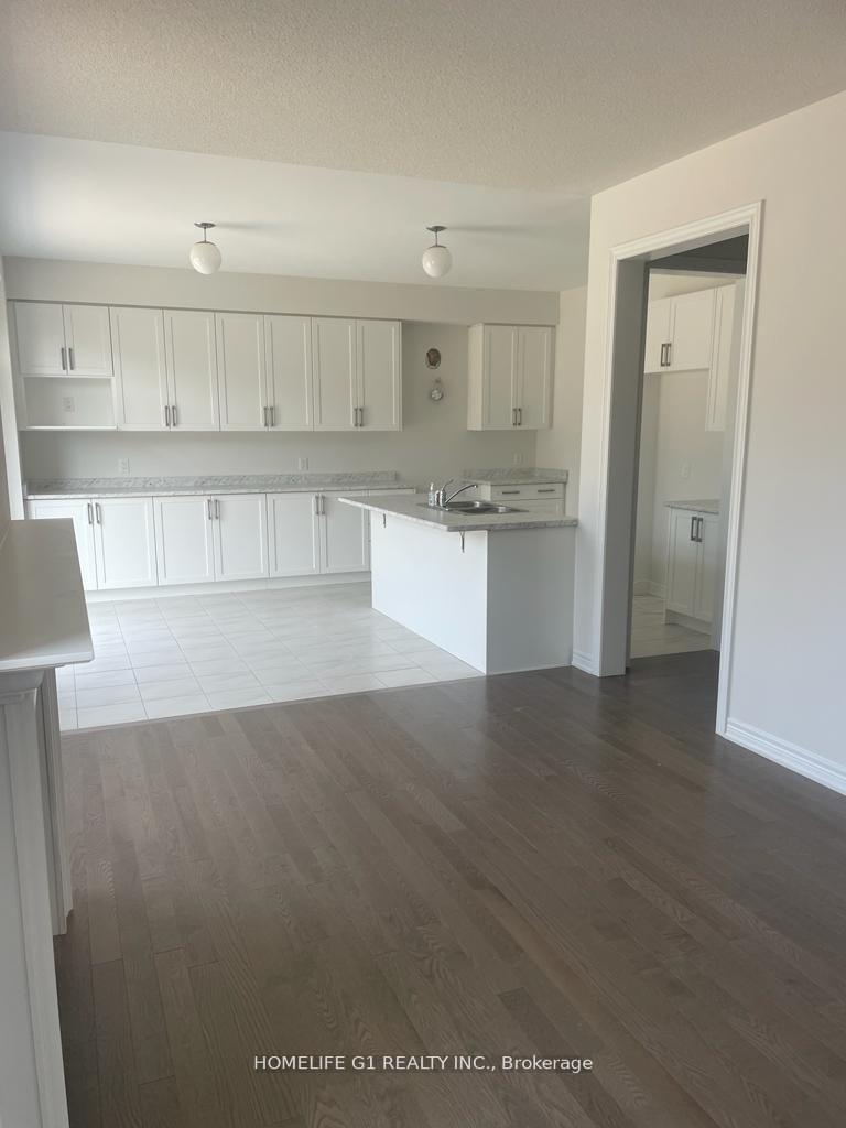 Photo 12 of 416 Black Cherry Crescent, Shelburne — HOMEH