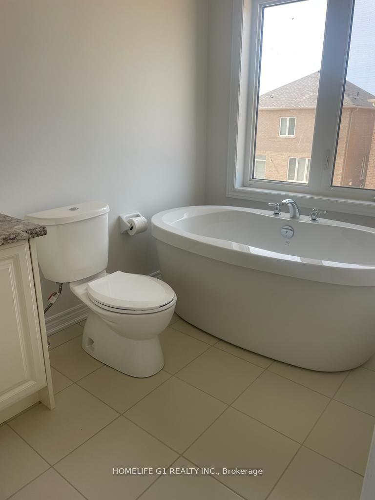 Photo 5 of 416 Black Cherry Crescent, Shelburne — HOMEH