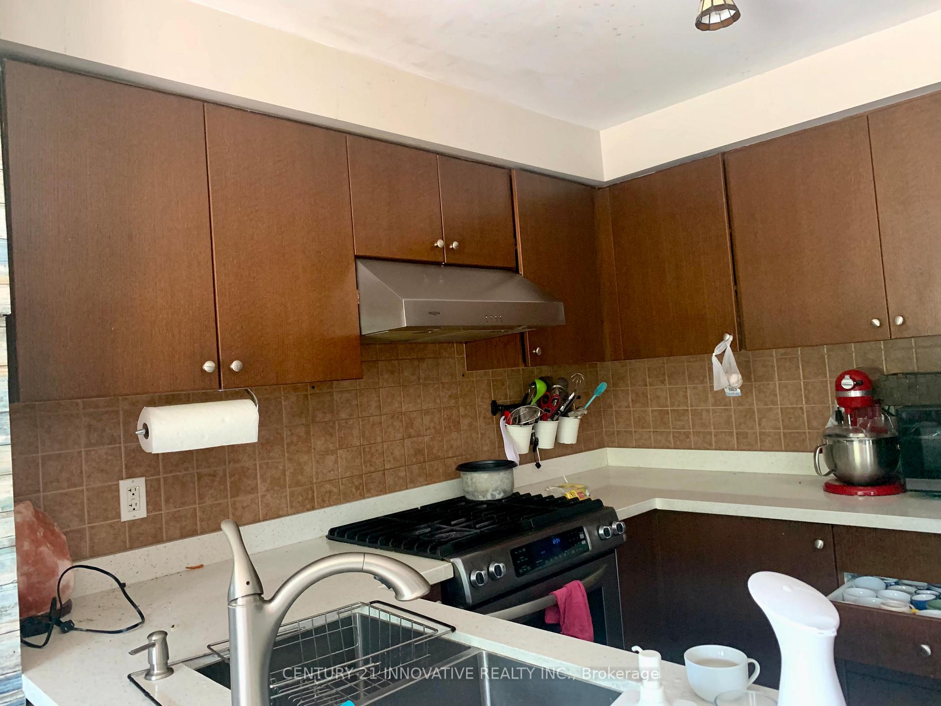 Photo 9 of 53 Angier Crescent, Ajax, South East — HOMEH