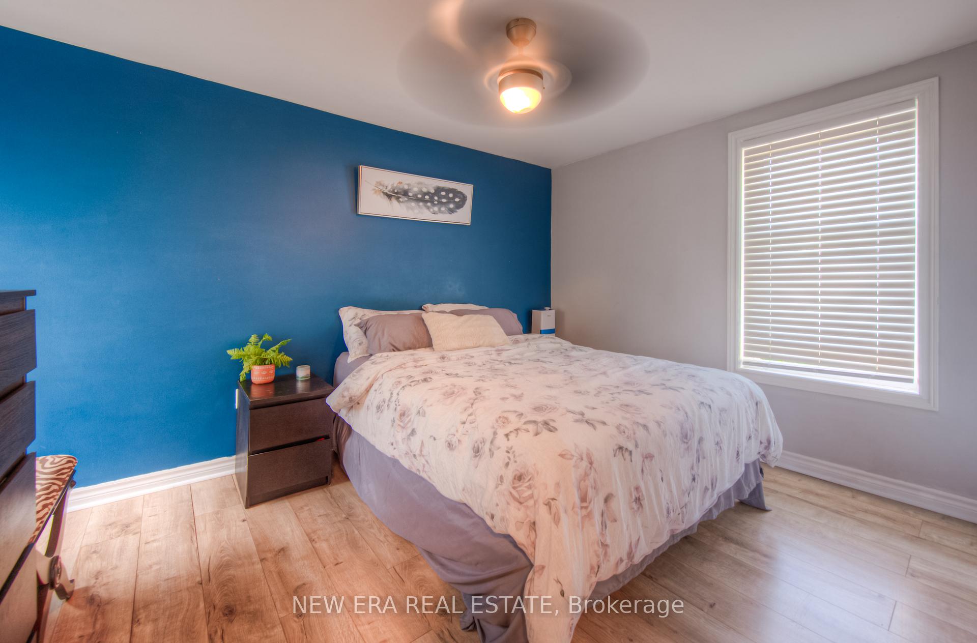 Photo 37 of 127 Nash Road S, Hamilton, Greenford — HOMEH
