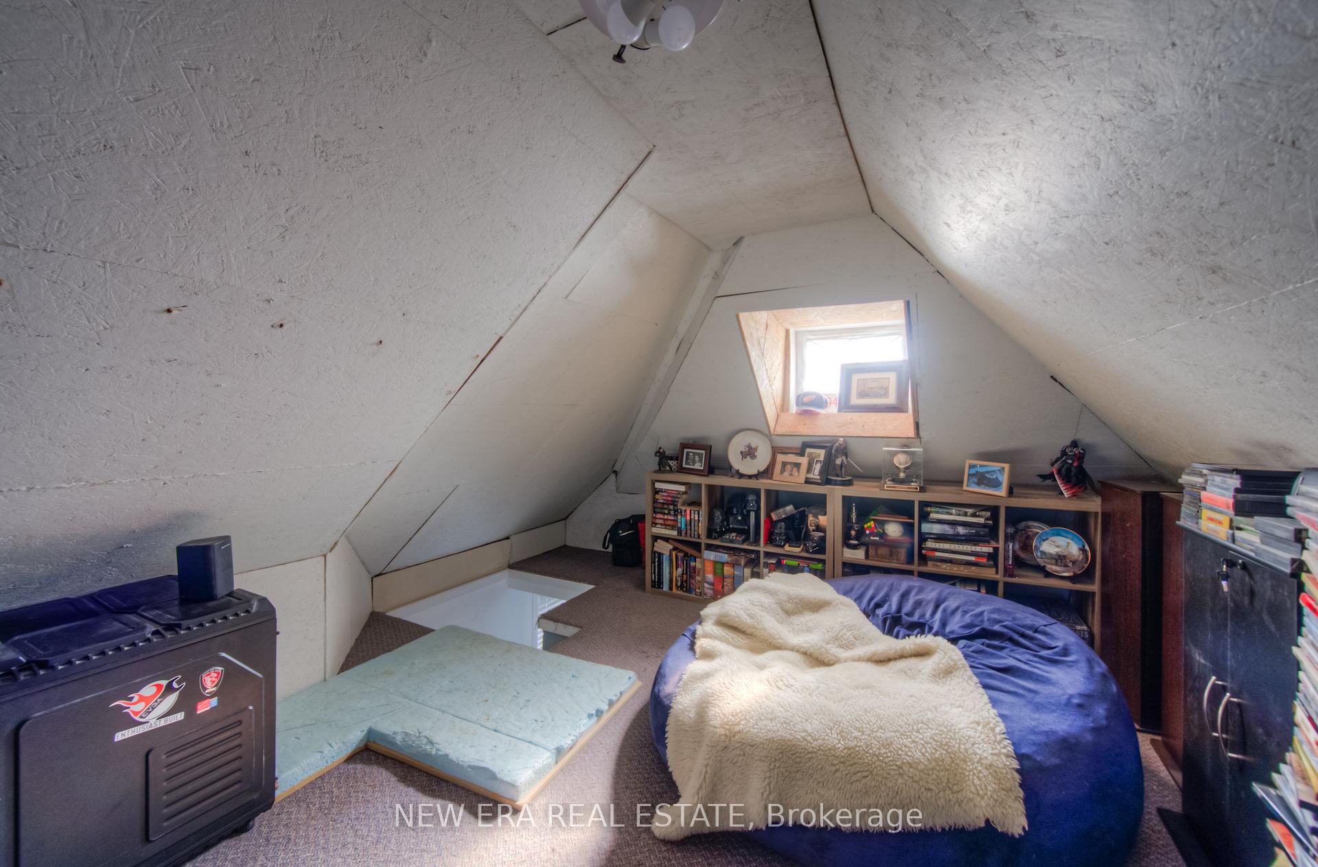 Photo 24 of 127 Nash Road S, Hamilton, Greenford — HOMEH