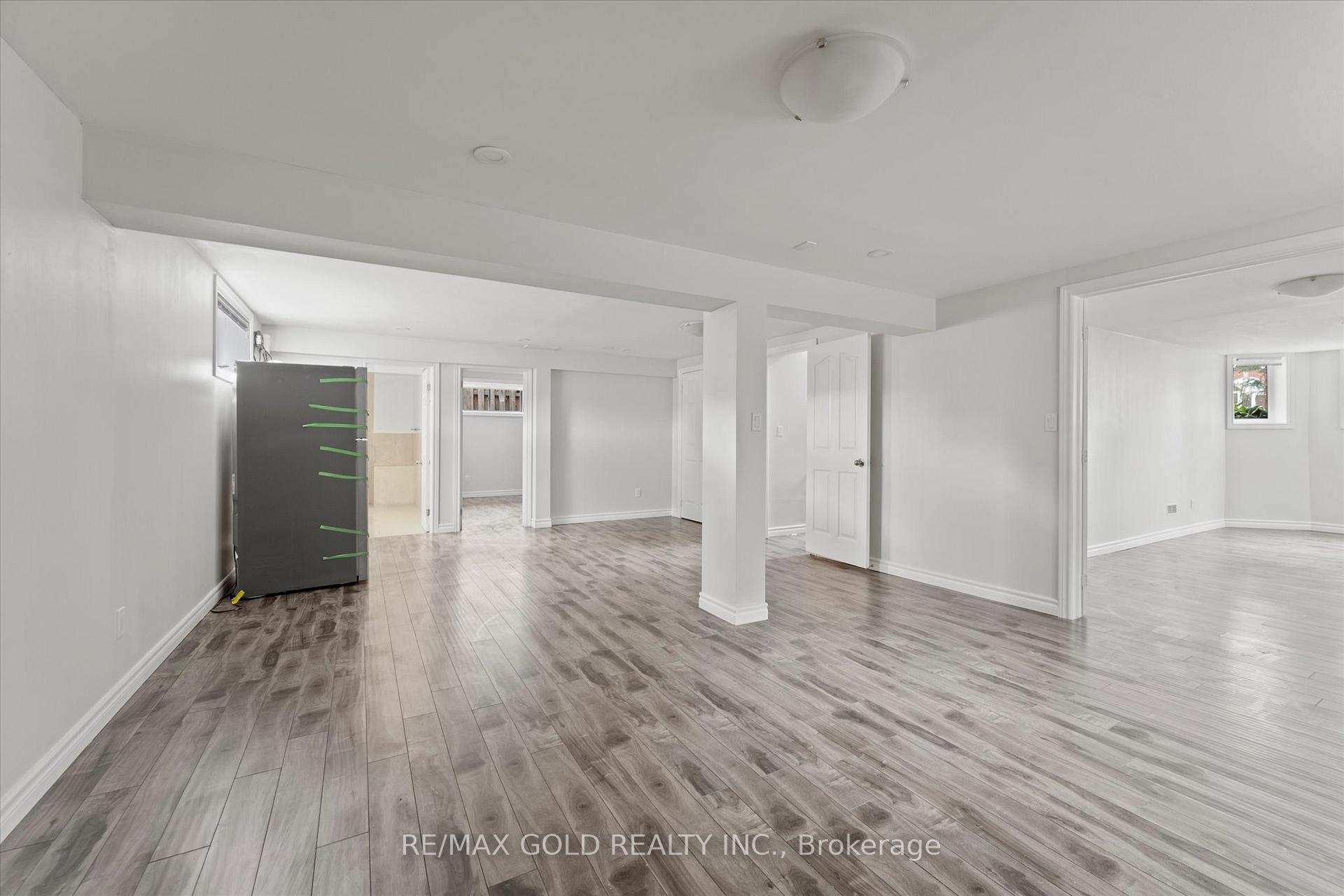 Photo 16 of 3163 Fletcher Crescent, Windsor — HOMEH