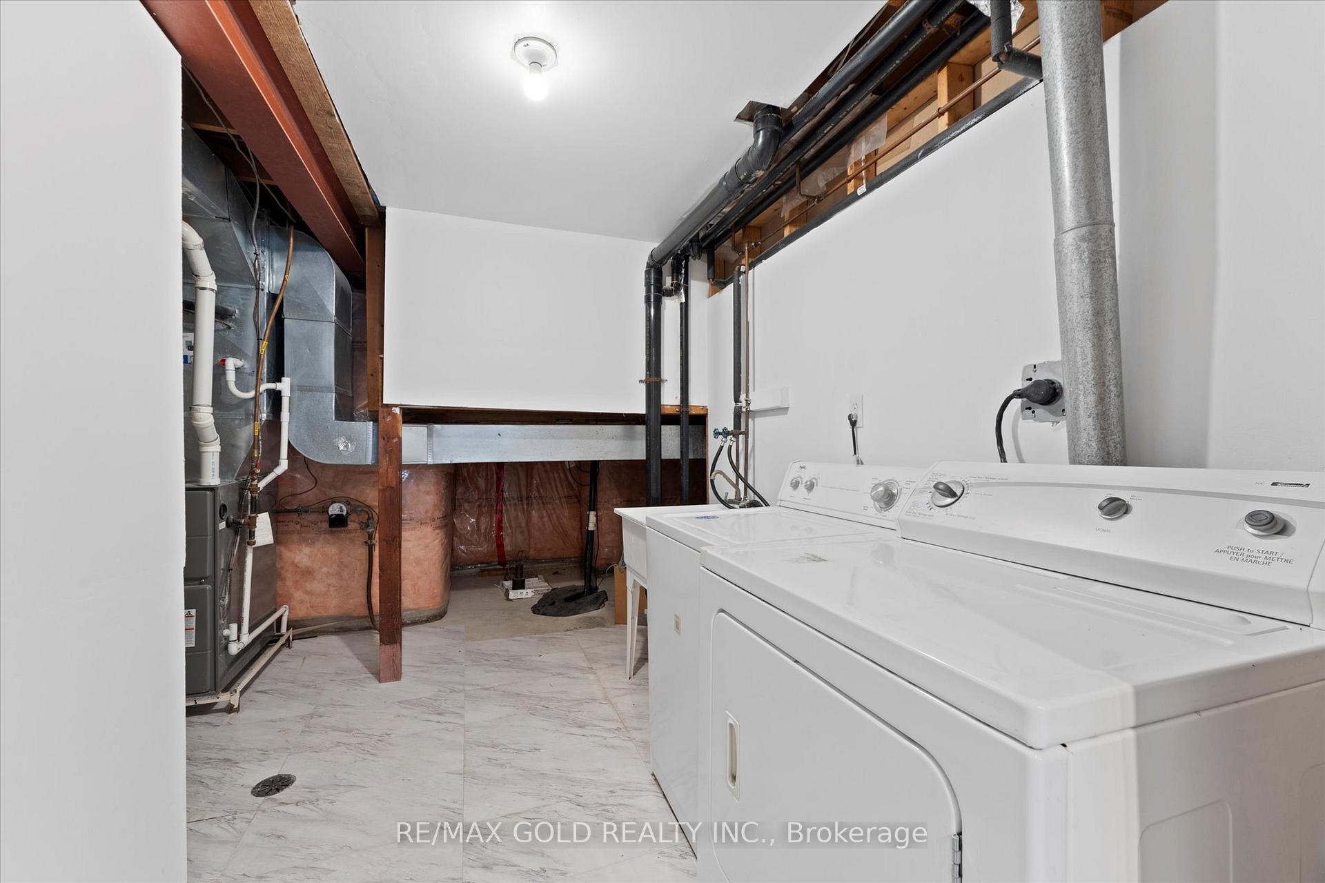 Photo 28 of 3163 Fletcher Crescent, Windsor — HOMEH