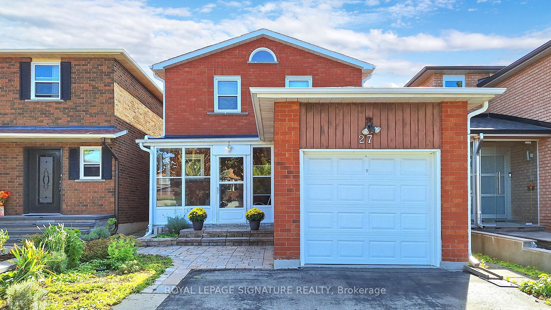 Photo 1 of 27 RichBell Street, Vaughan, Brownridge — HOMEH