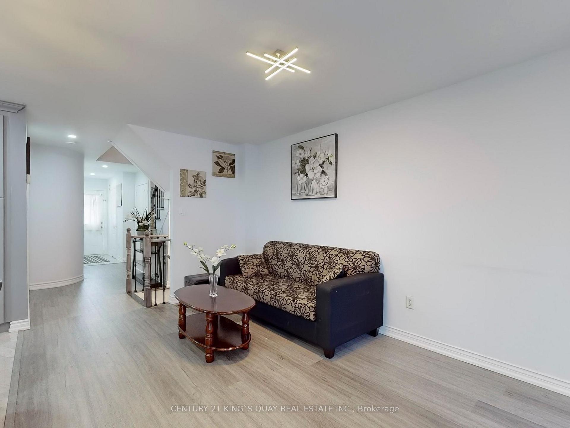 Photo 4 of 116 Redkey Drive, Markham, Milliken Mills East — HOMEH